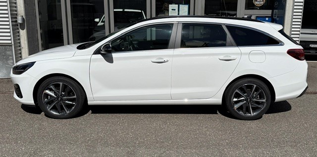 HYUNDAI i30 Wagon 1.5 T-GDi Vertex-image-1