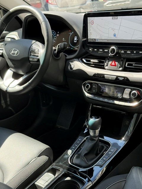 HYUNDAI i30 Wagon 1.5 T-GDi Vertex-image-12