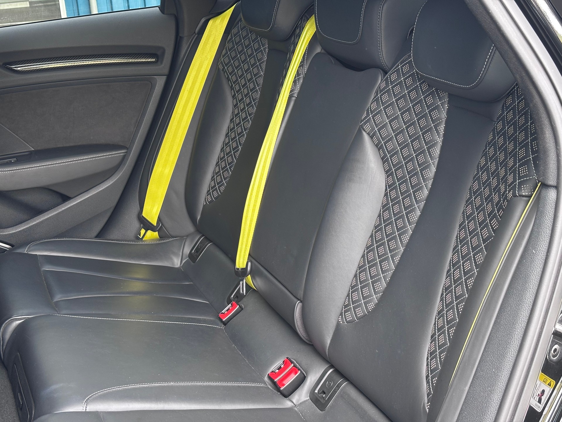 AUDI RS3 Sportback 2.5 TSI quattro S-tronic *Configuration unique - NO FAP - Freins Carbone*-image-20