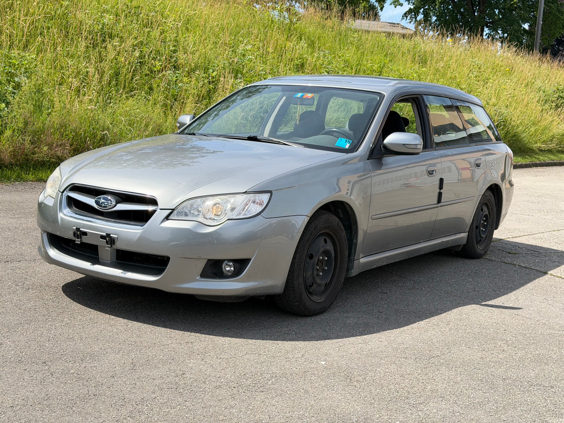 SUBARU Legacy 2.0R AWD Swiss-image-6