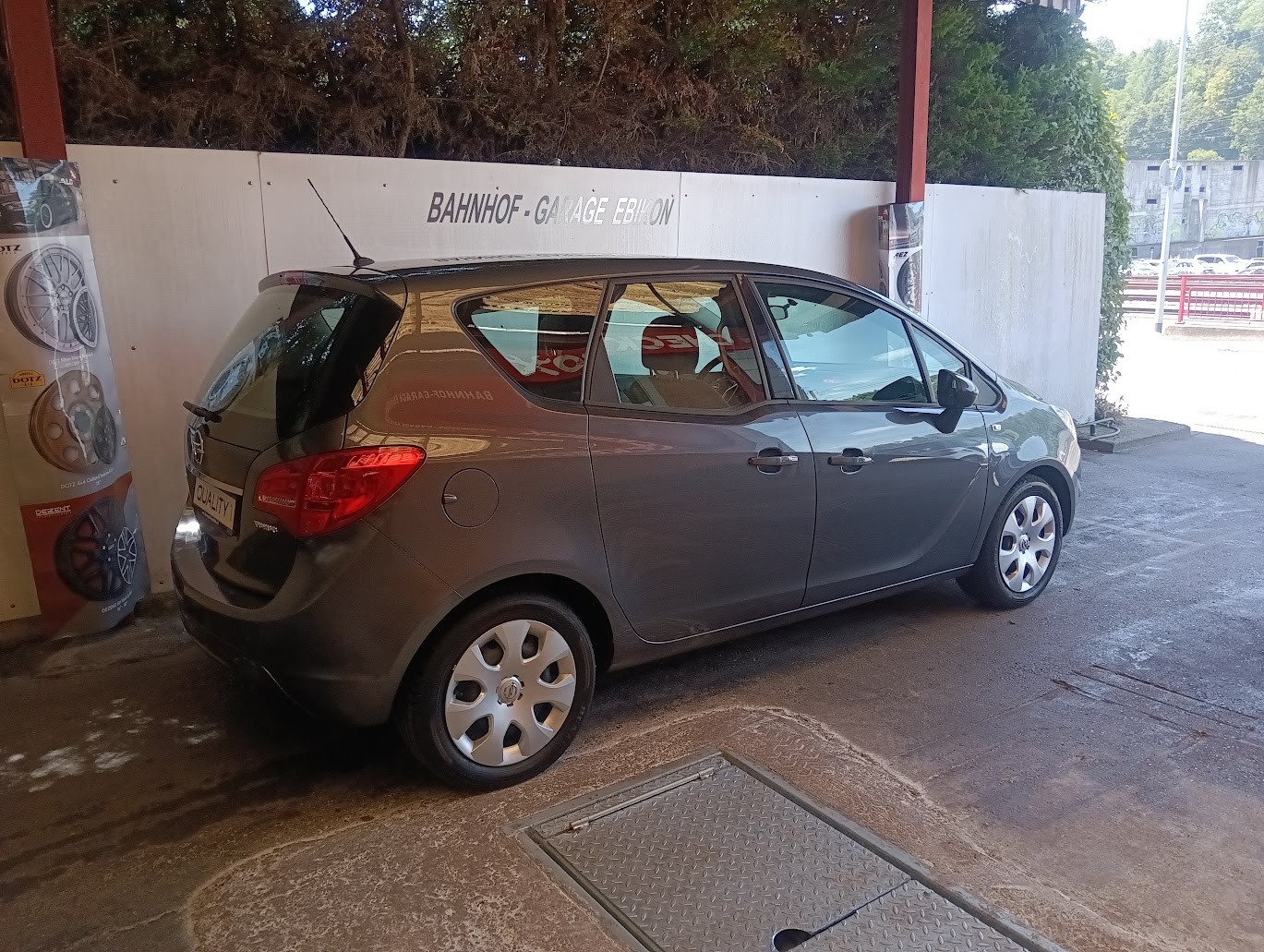 OPEL Meriva 1.4 Turbo Enjoy-image-1