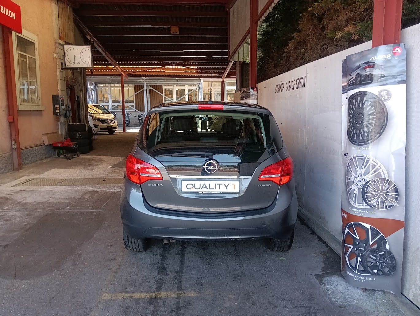 OPEL Meriva 1.4 Turbo Enjoy-image-4