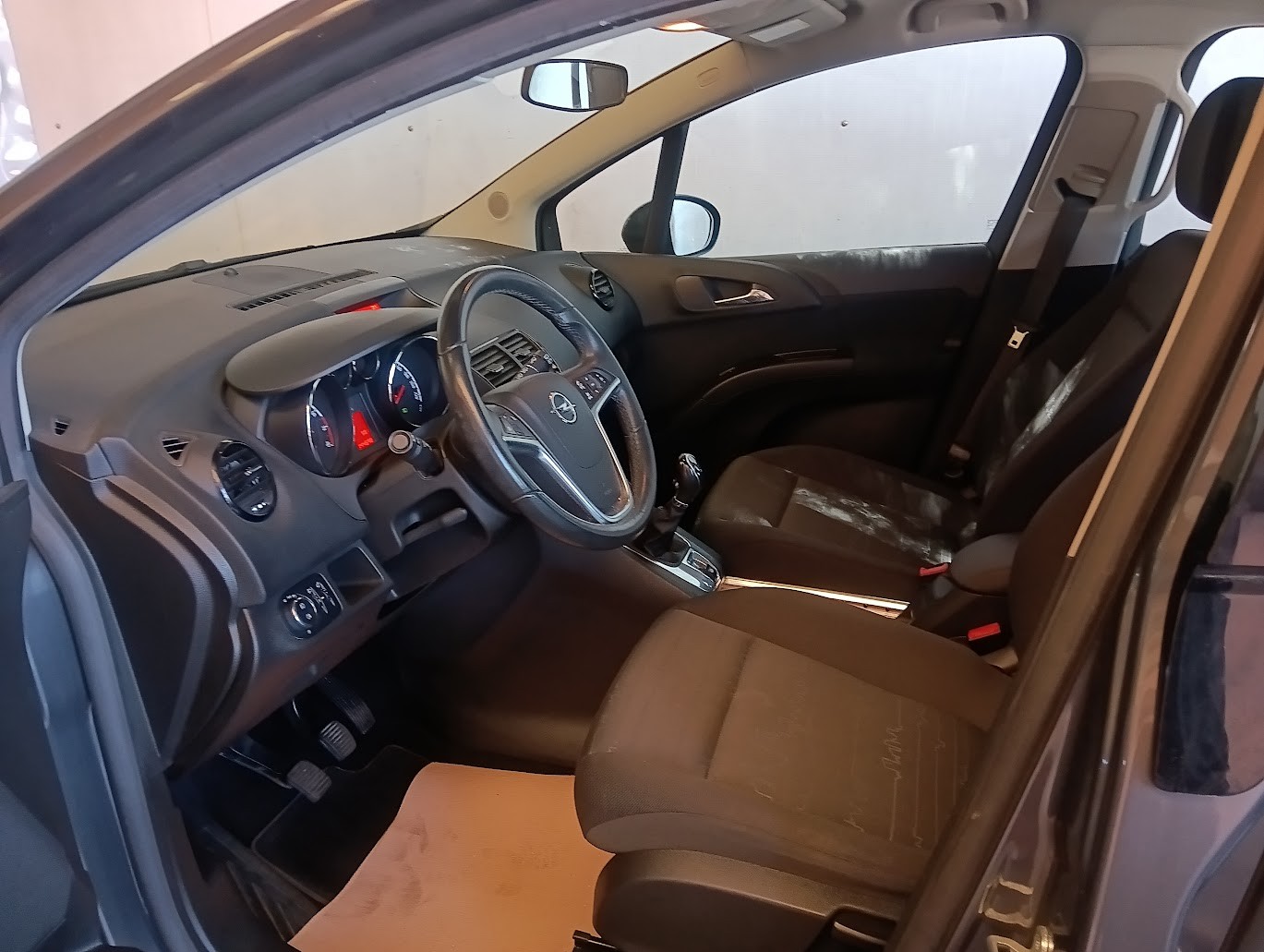 OPEL Meriva 1.4 Turbo Enjoy-image-6
