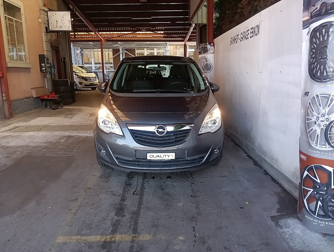 OPEL Meriva 1.4 Turbo Enjoy-image-3