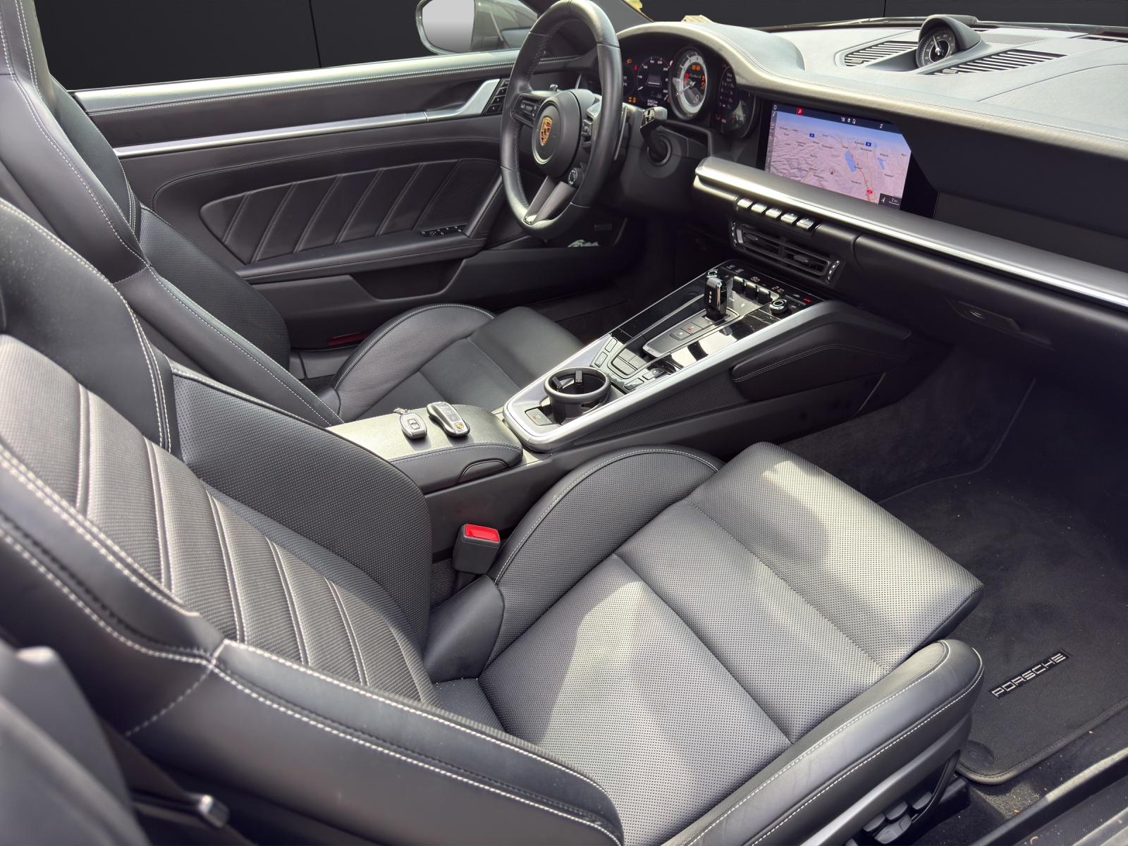 PORSCHE 911 Cabriolet 3.7 Turbo S PDK-image-18
