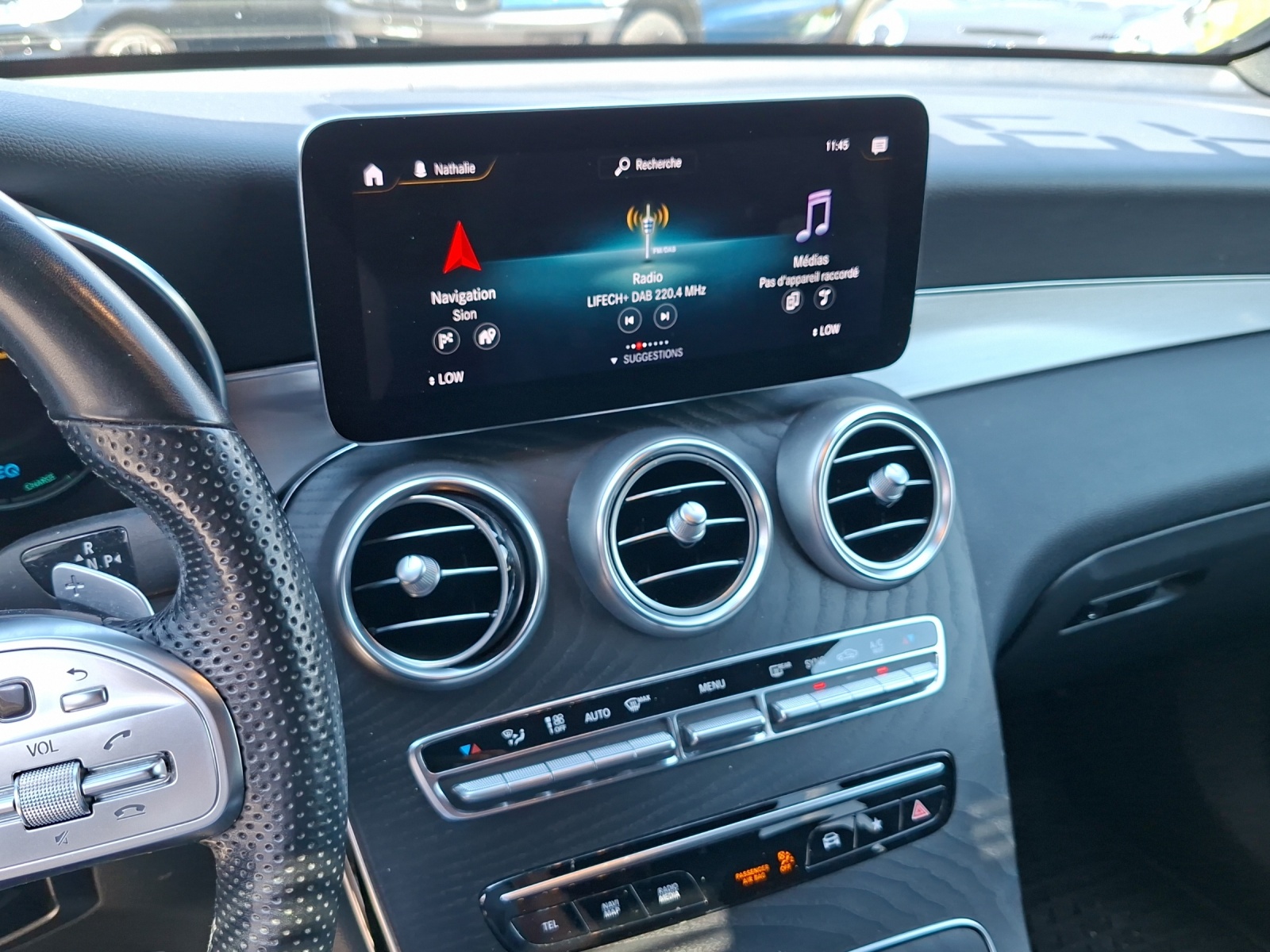 MERCEDES-BENZ GLC Coupé 300 AMG Line Plus 4Matic 9G-Tronic-image-9