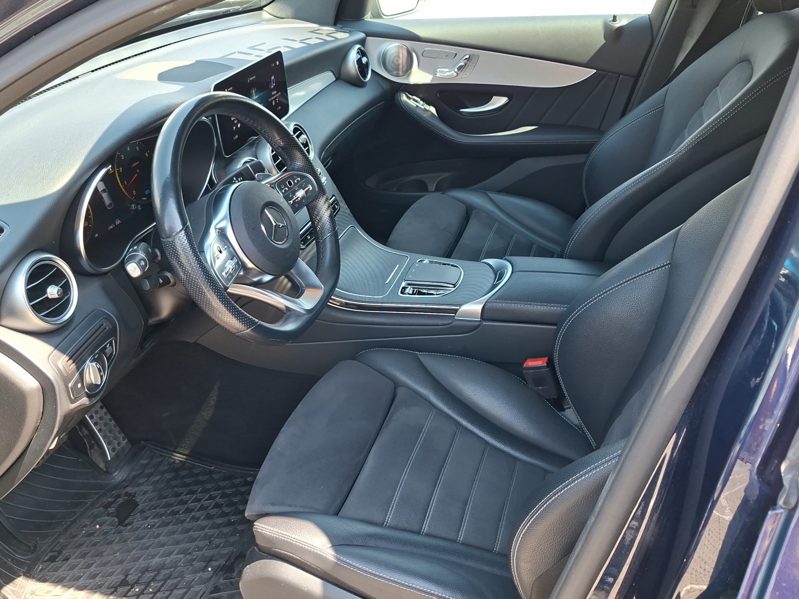 MERCEDES-BENZ GLC Coupé 300 AMG Line Plus 4Matic 9G-Tronic-image-5