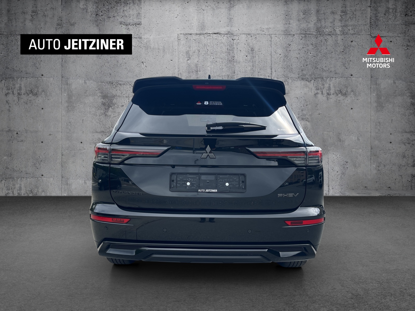 MITSUBISHI Outlander 2.4 PHEV Sport 4x4-image-7