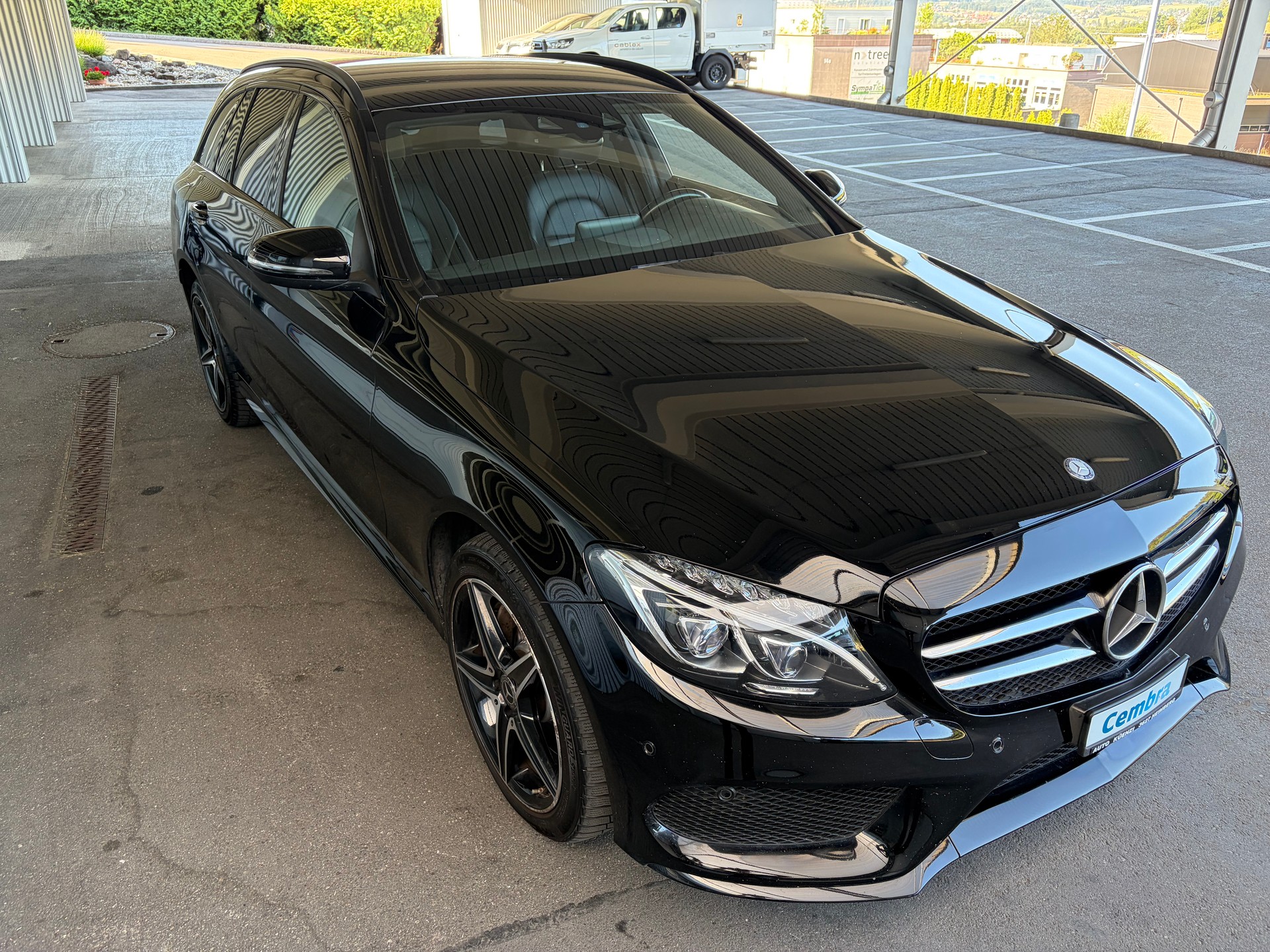 MERCEDES-BENZ C 250 d AMG Line 4Matic 9G-Tronic-showroom-element-1
