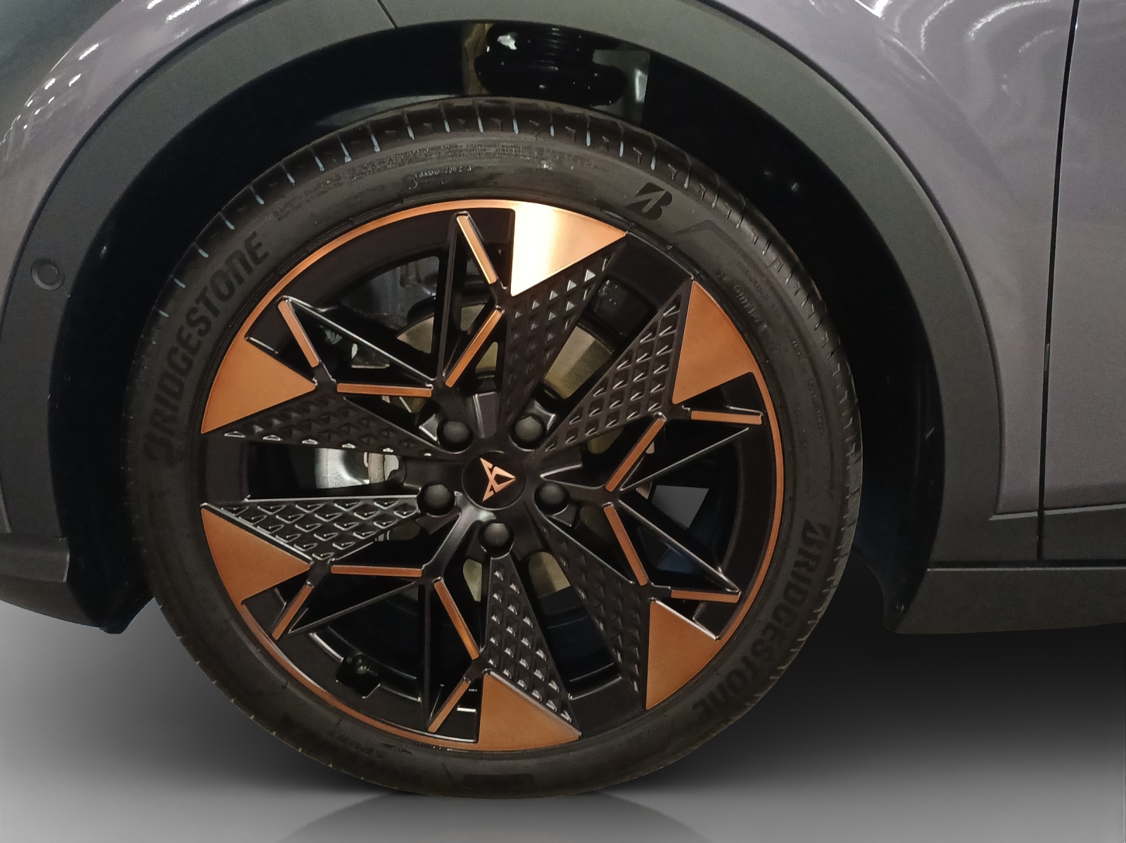 CUPRA Raval 52 kWh Dynamic+ Launch Edition-image-13