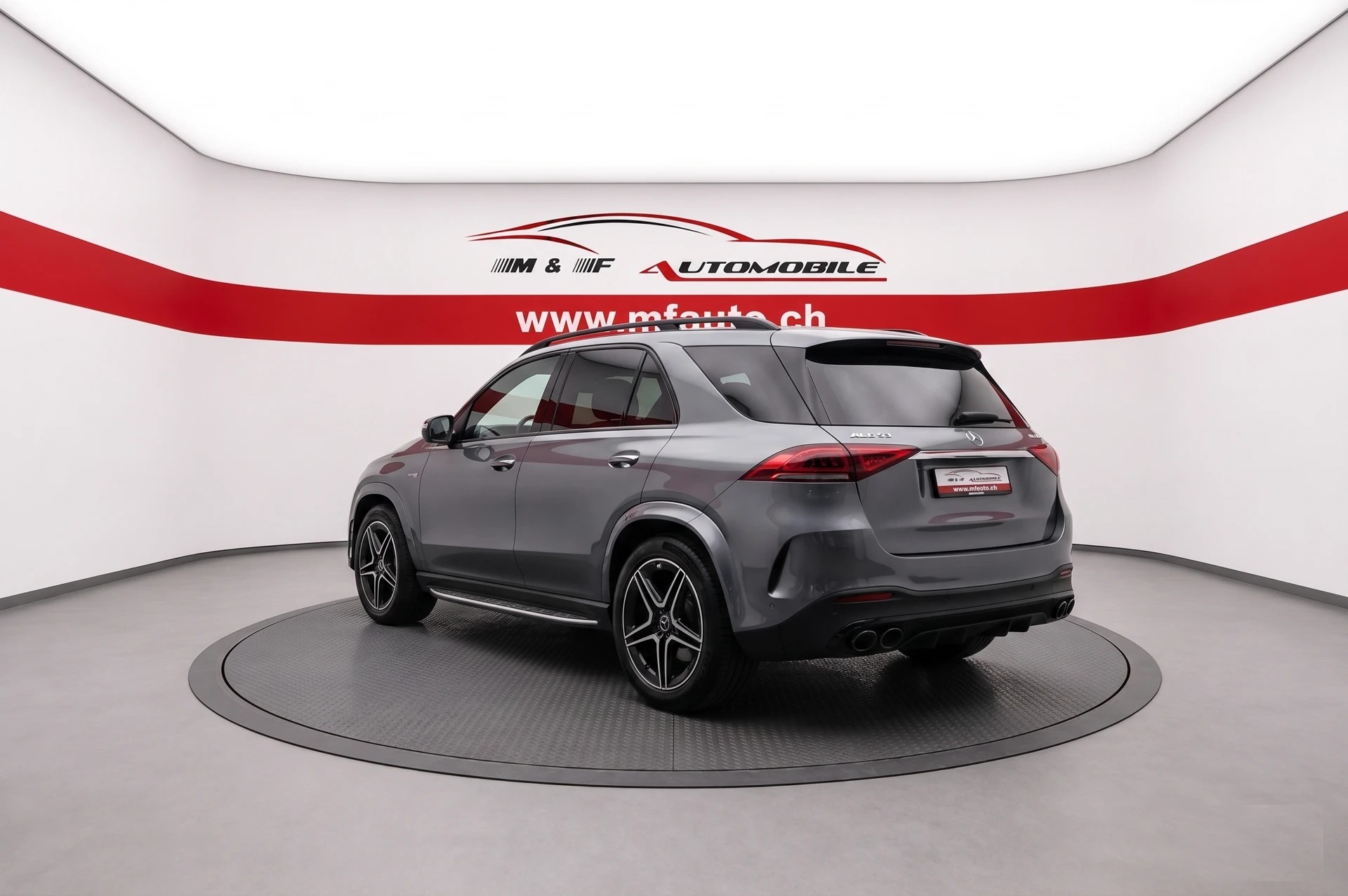 MERCEDES-BENZ GLE 53 AMG 4matic+ CH FAHRZEUG AUS 1. HAND-showroom-element-3