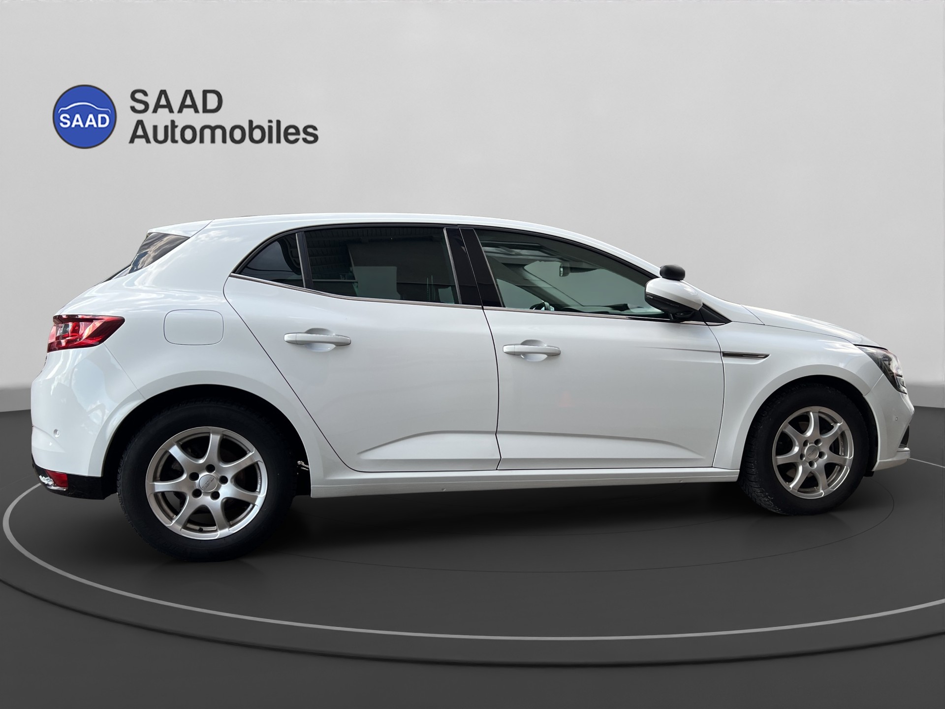 RENAULT Mégane 1.2 16V Turbo 90th Anniversary-image-6