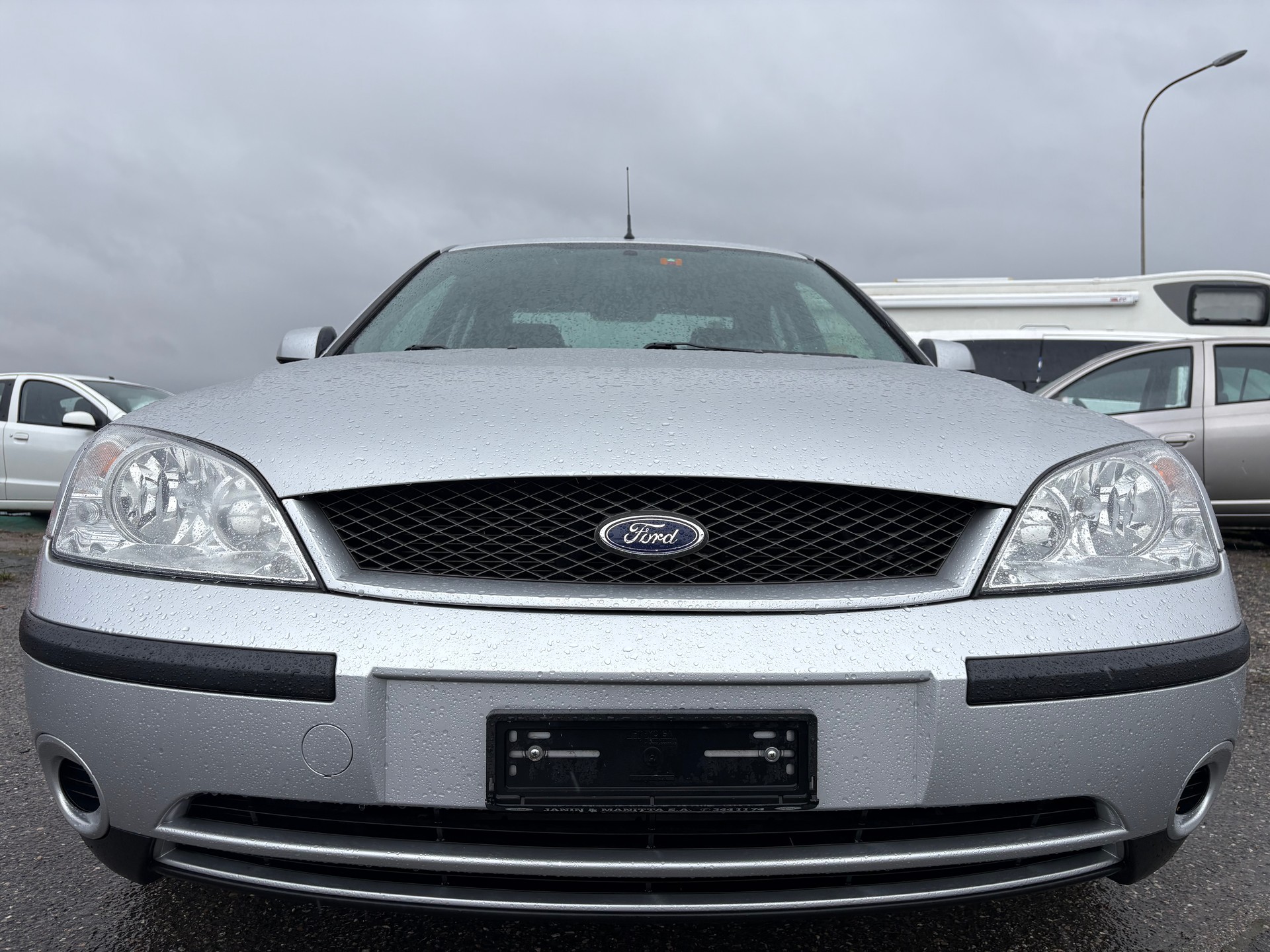 FORD Mondeo 2.0i