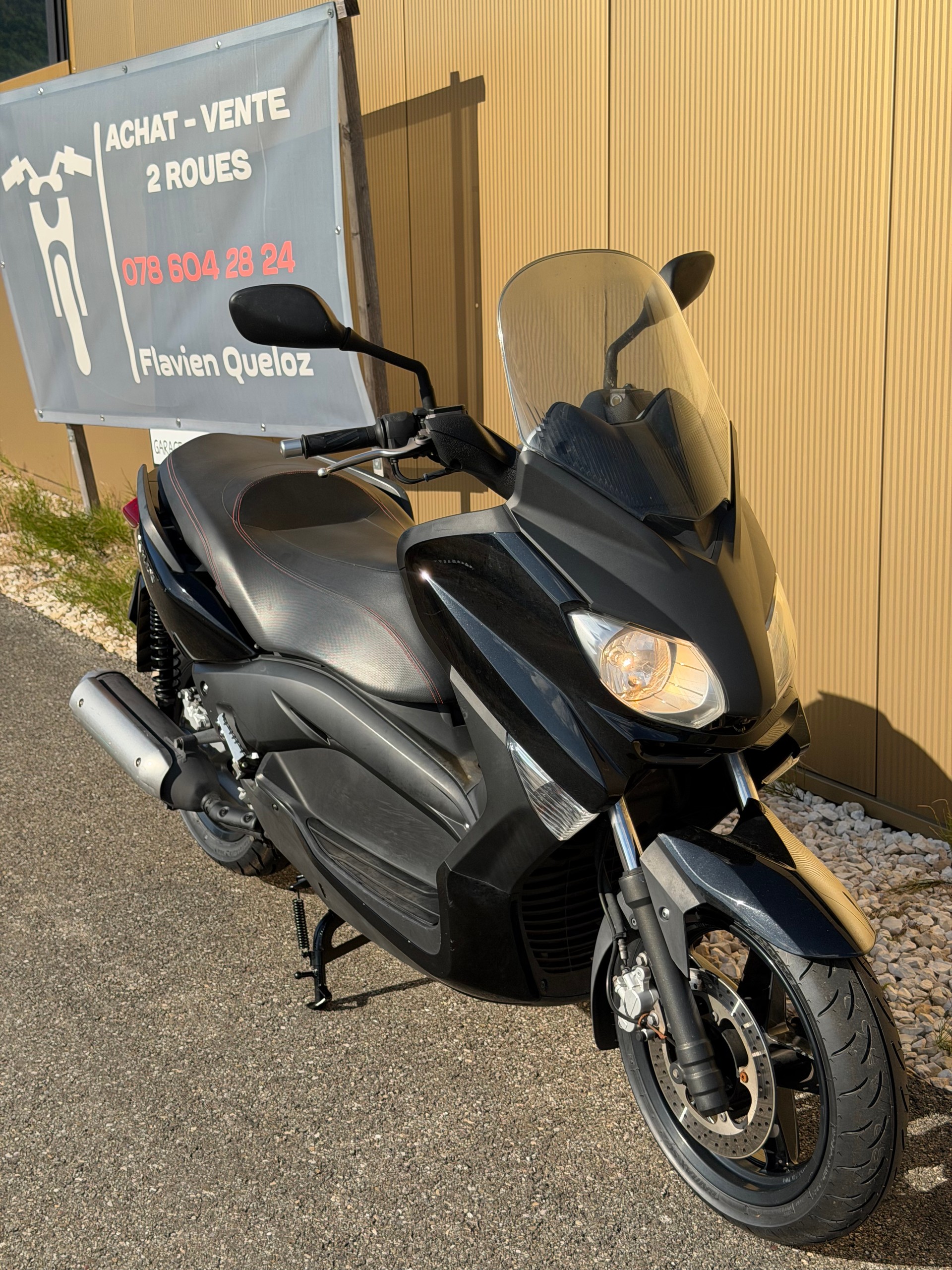 YAMAHA X-MaxYP 250 R-image-0