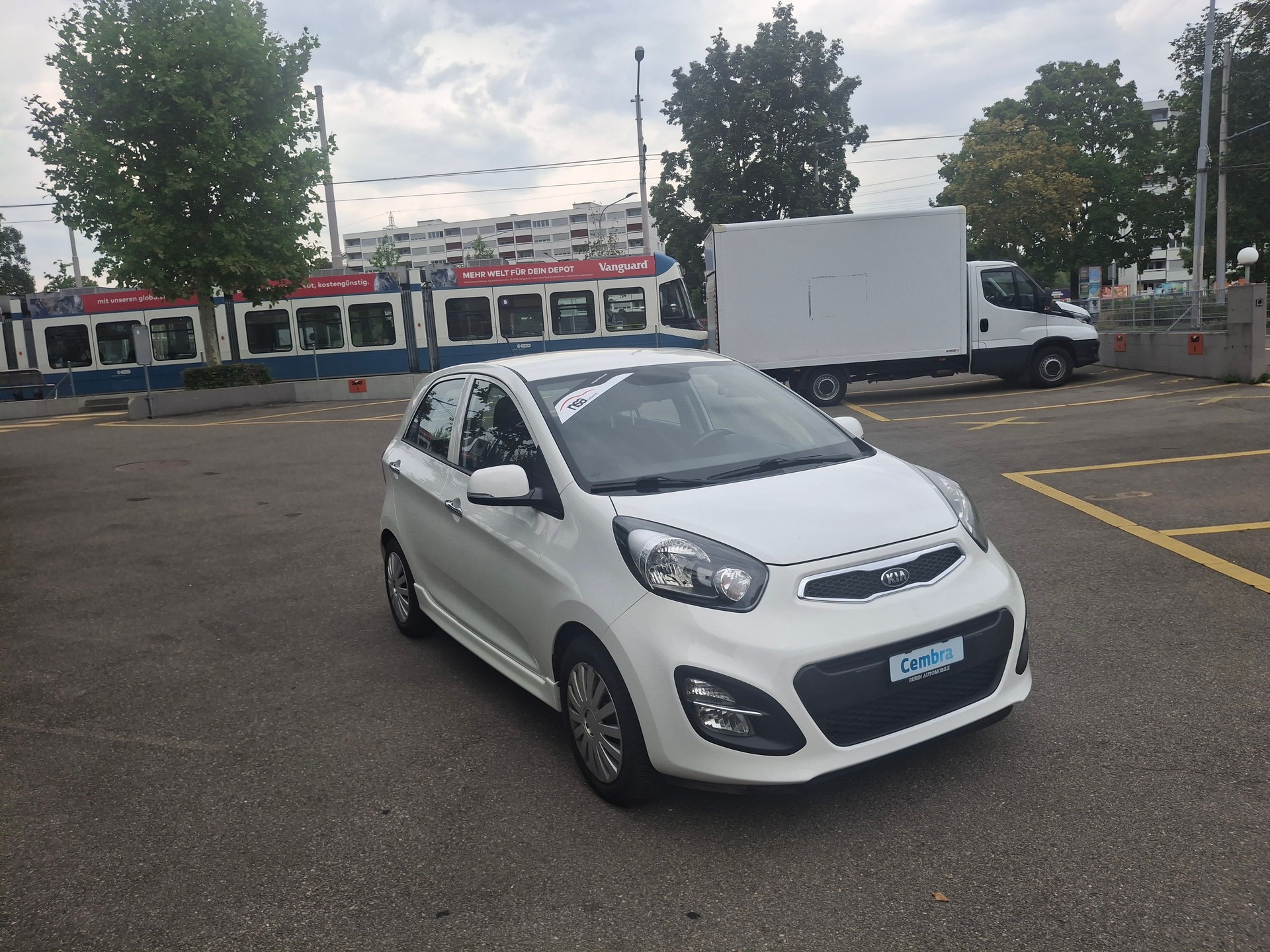 KIA Picanto 1.2 CVVT Style Automatic-showroom-element-3