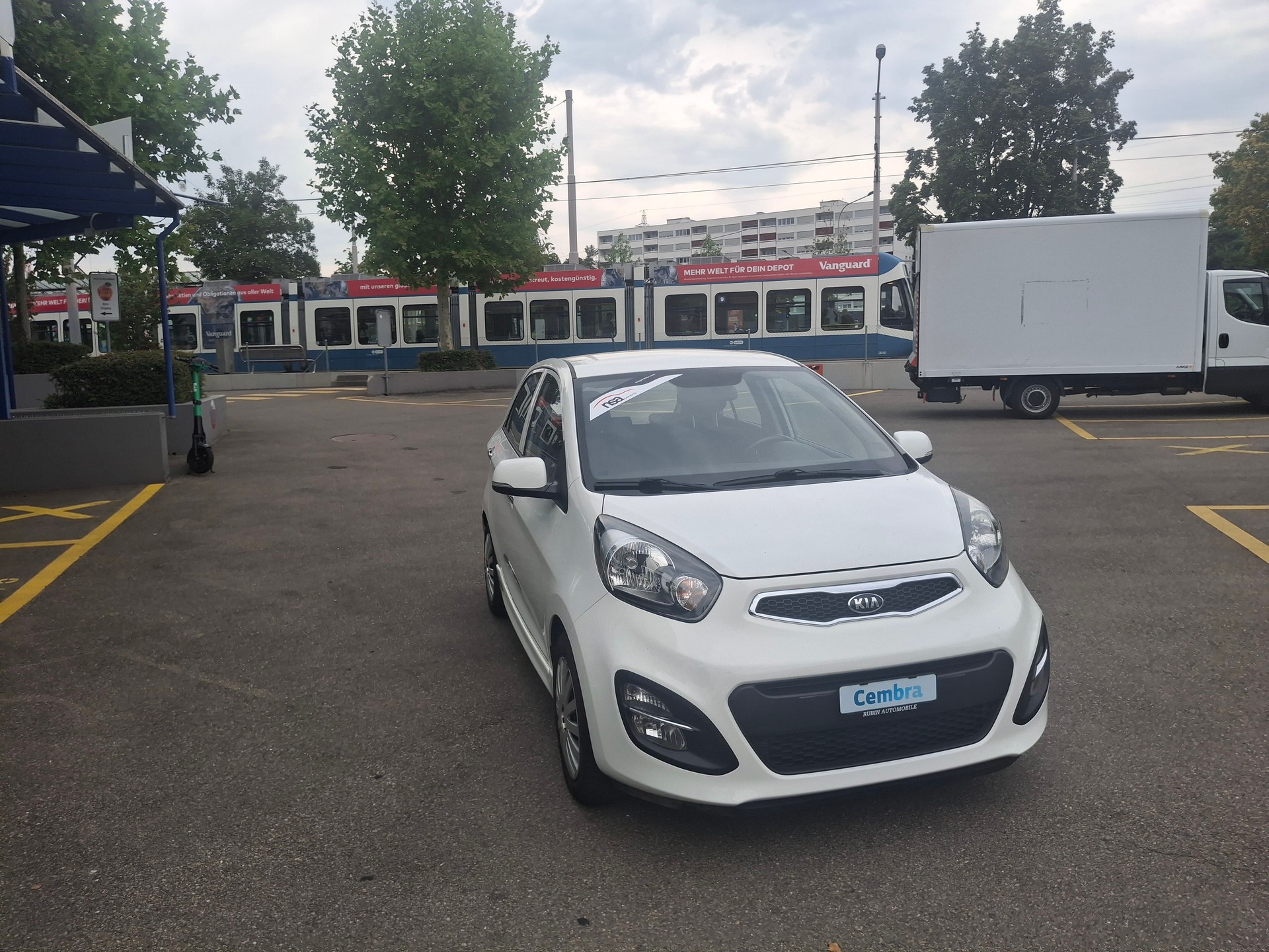 KIA Picanto 1.2 CVVT Style Automatic-showroom-element-2