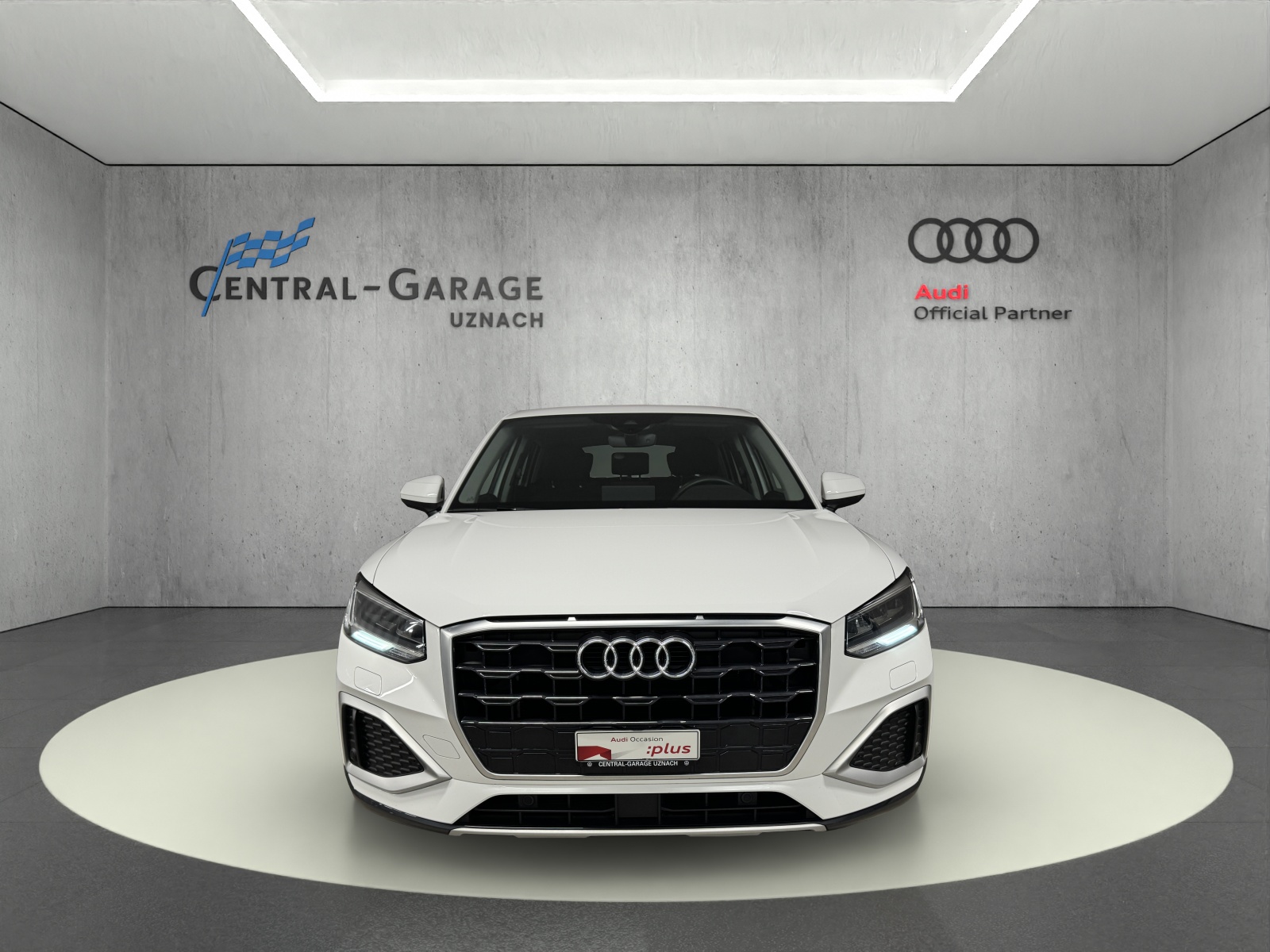 AUDI Q2 35 TFSI advanced S-tronic-showroom-element-1