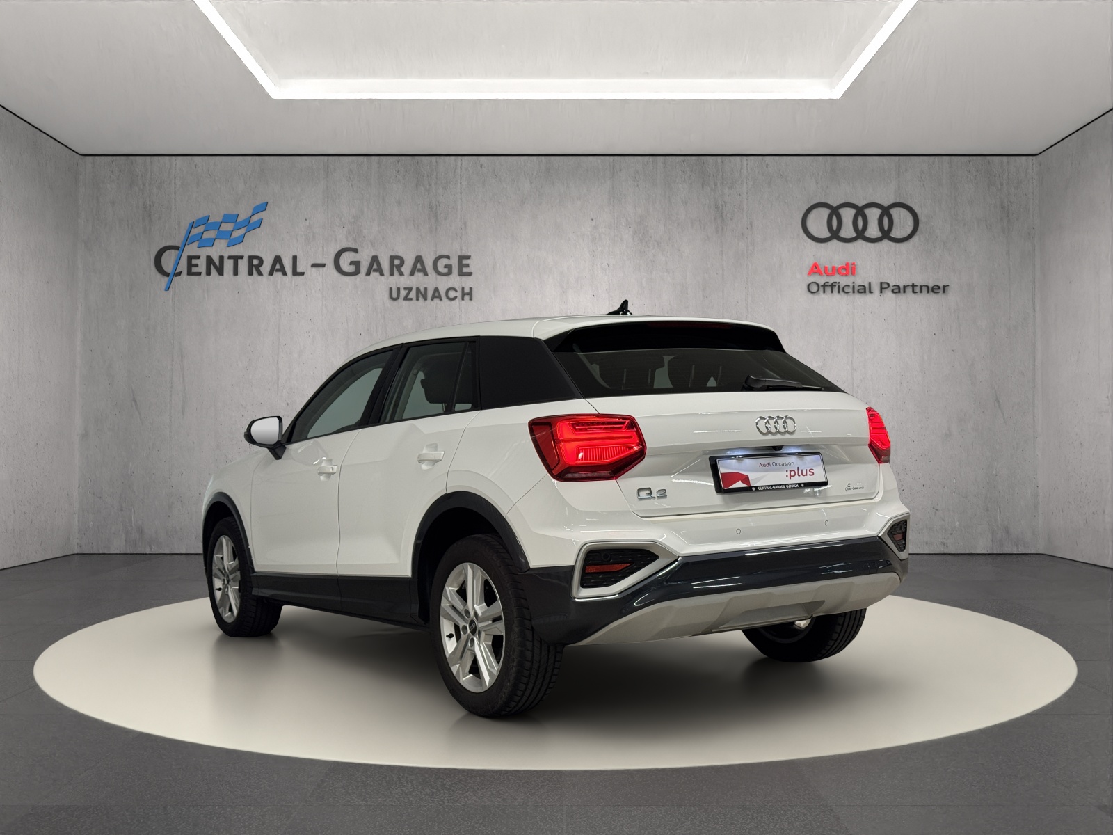 AUDI Q2 35 TFSI advanced S-tronic-showroom-element-3