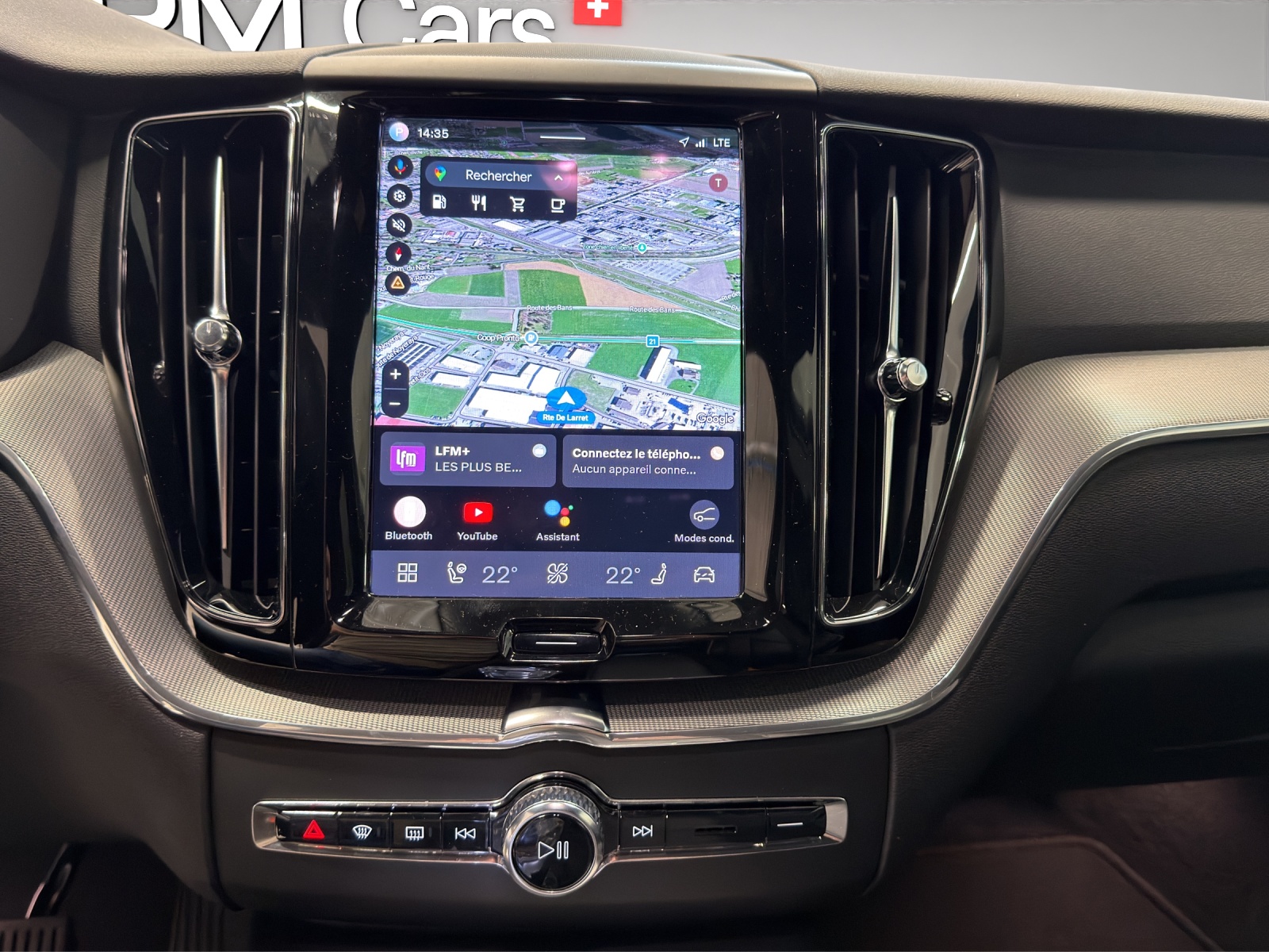 VOLVO XC60 2.0 B5 MH Plus Dark AWD-image-14