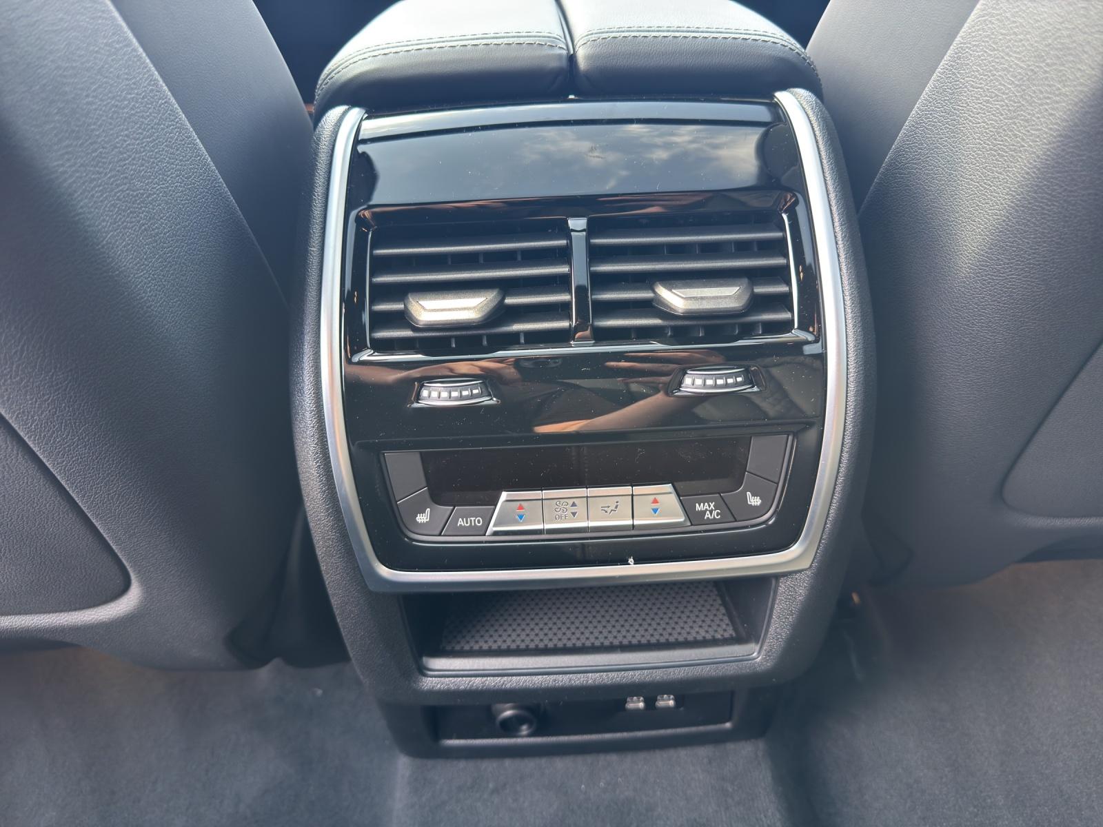 BMW X5 50e xDrive SAG-image-16