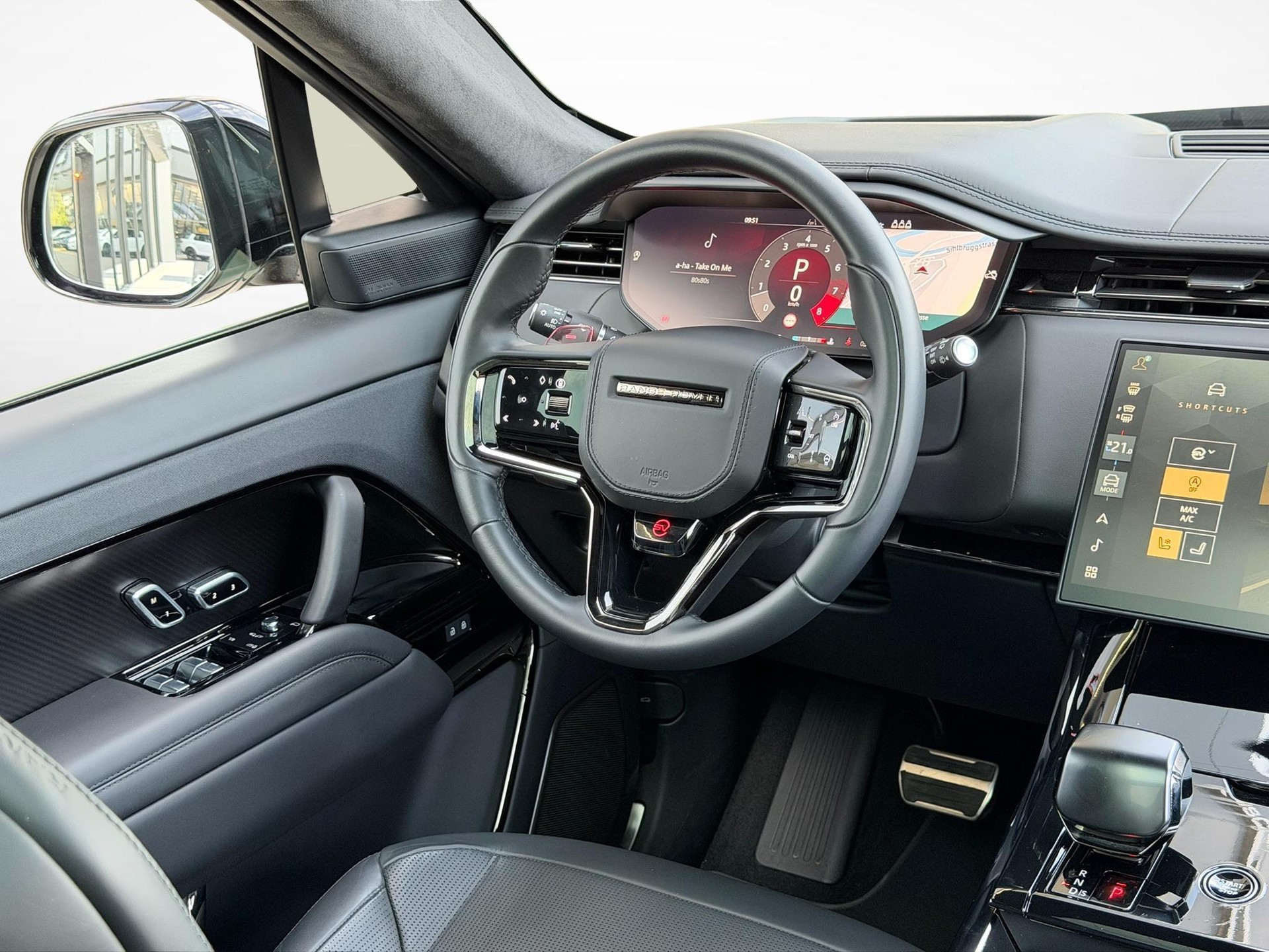 LAND ROVER Range Rover Sport 4.4 V8 SV Edition One Carbon-image-9