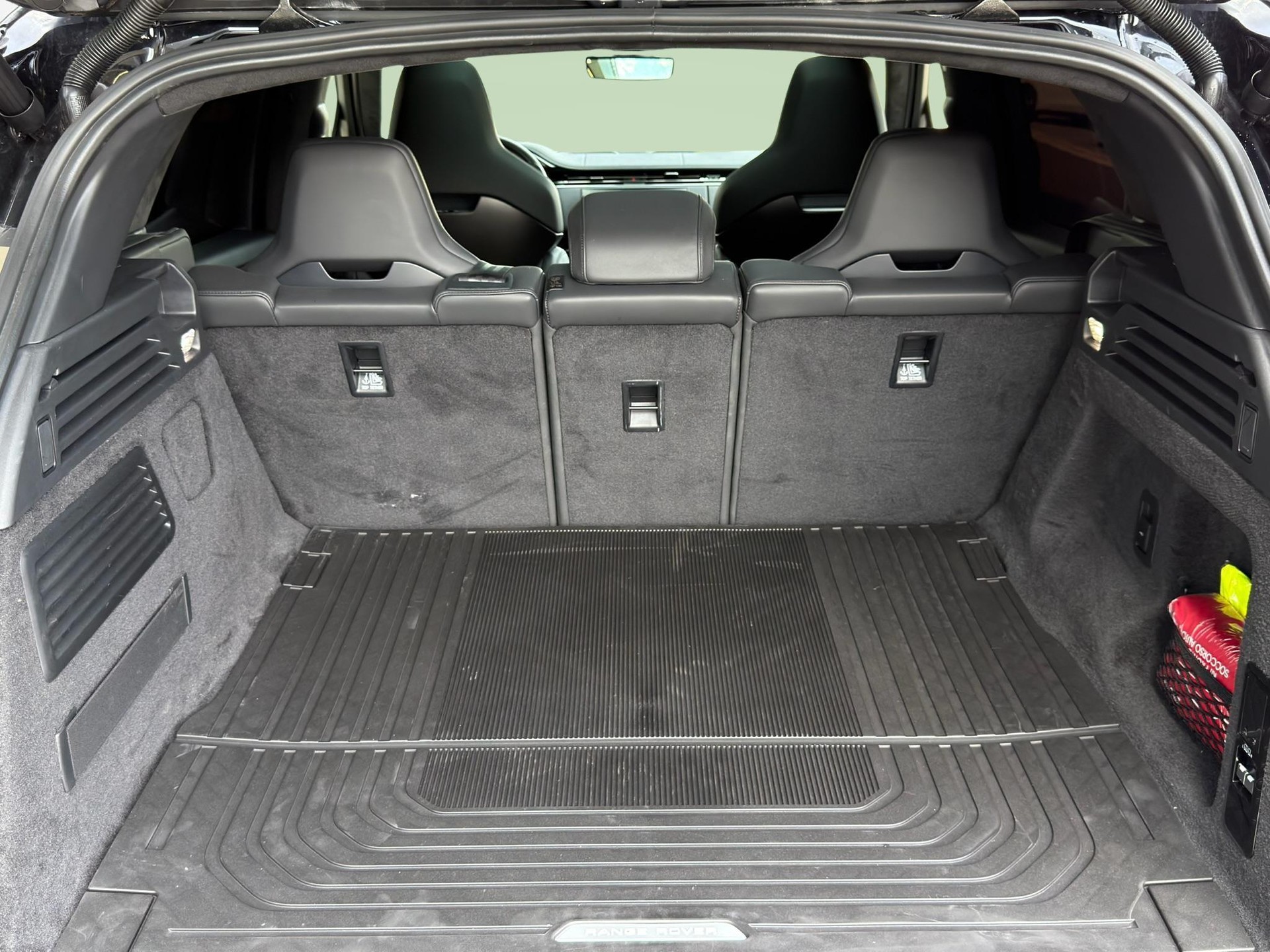 LAND ROVER Range Rover Sport 4.4 V8 SV Edition One Carbon-image-16