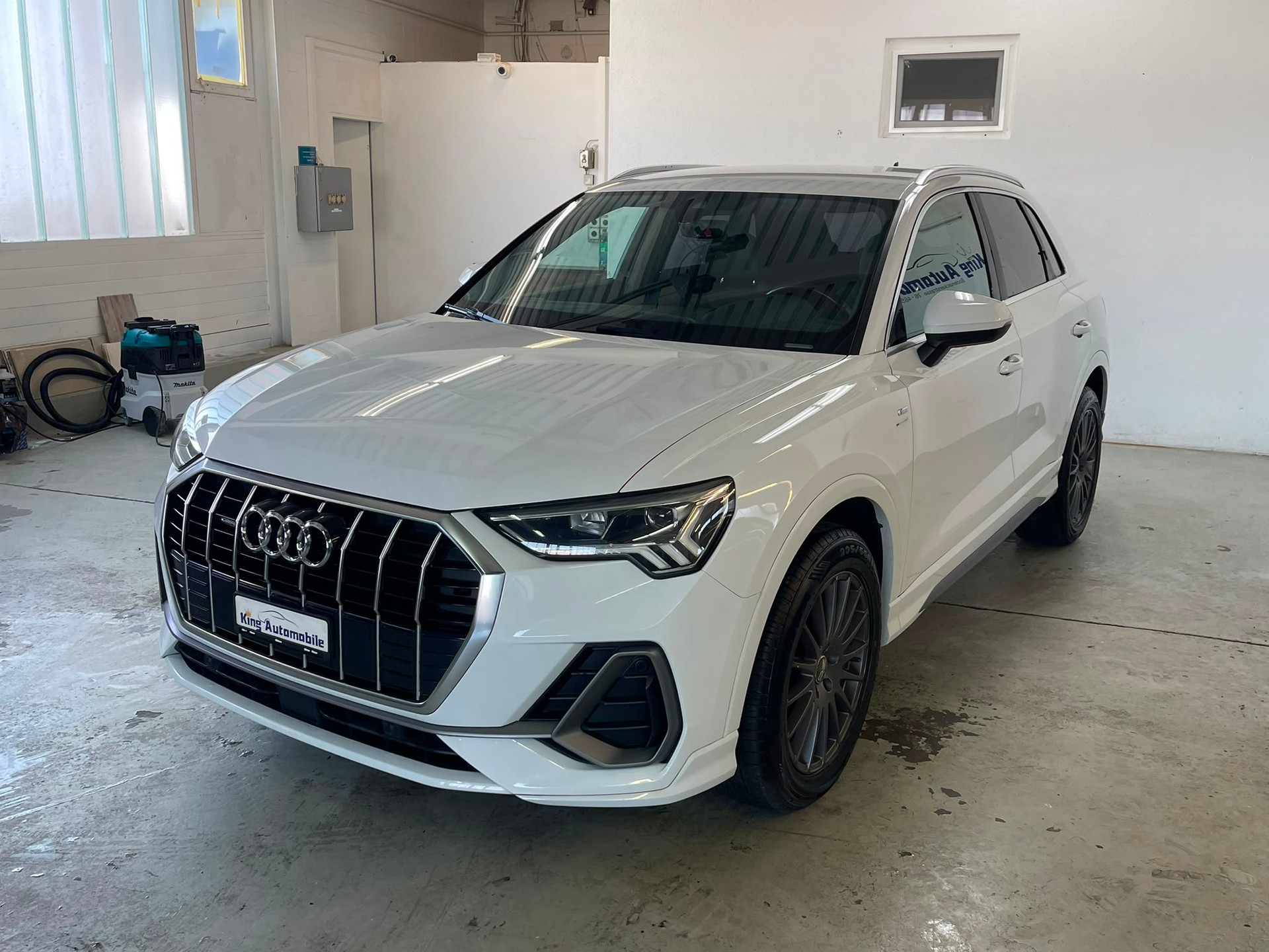 AUDI Q3 40 TFSI S line quattro S-tronic | CH-Auto | Ab MFK 09.2025 | S-Line Paket-showroom-element-2