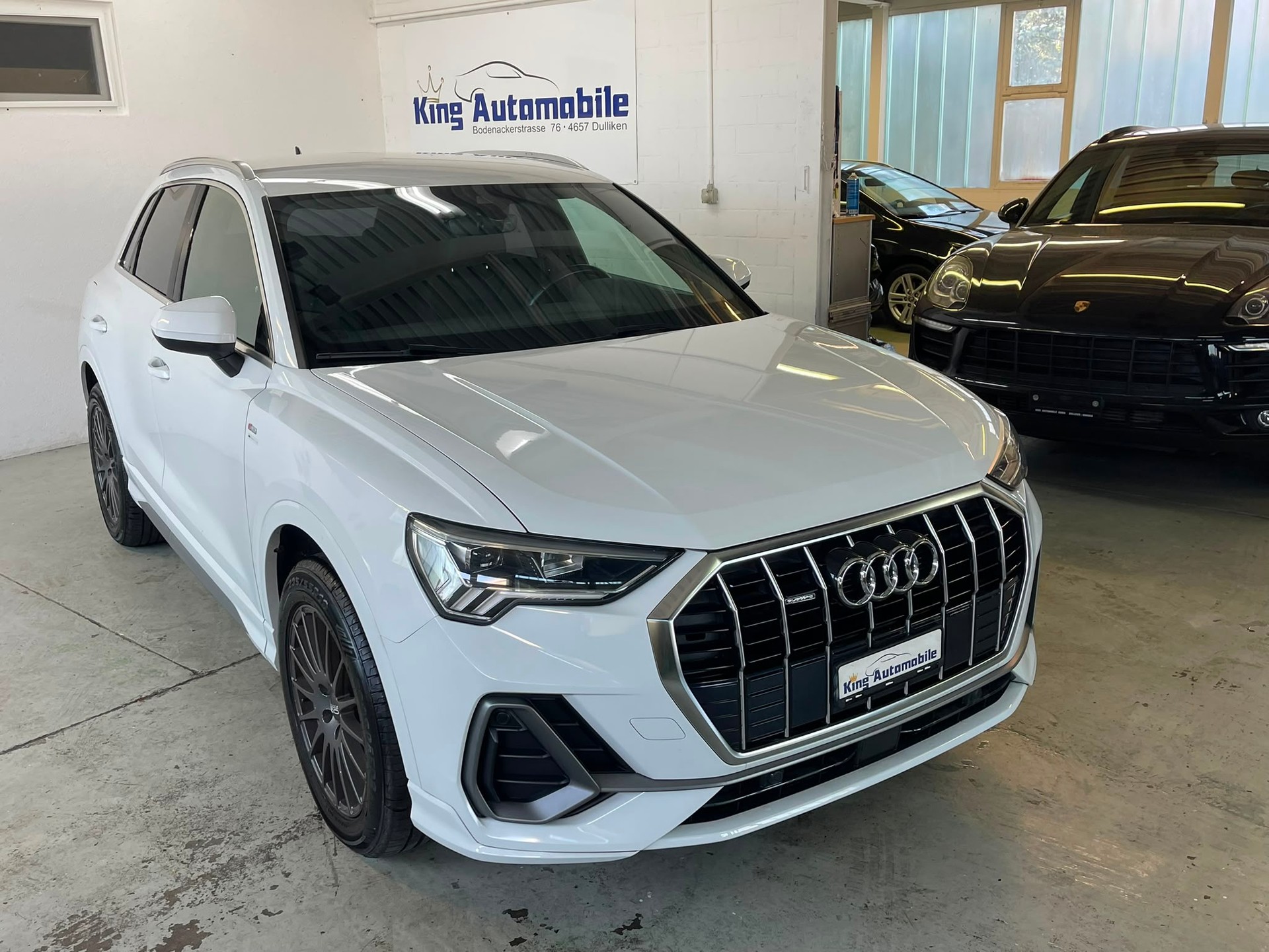 AUDI Q3 40 TFSI S line quattro S-tronic | CH-Auto | Ab MFK 09.2025 | S-Line Paket-showroom-element-3