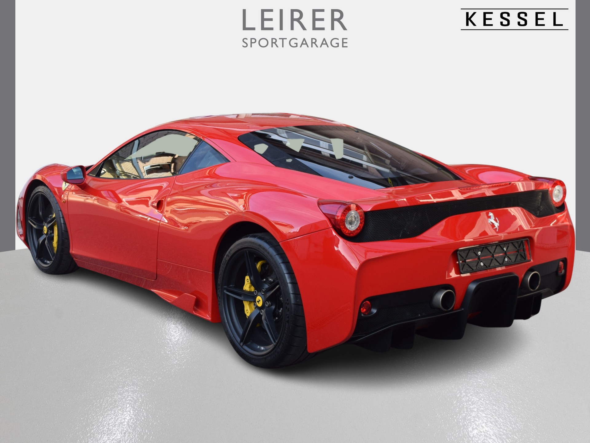 FERRARI 458 Speciale-showroom-element-2