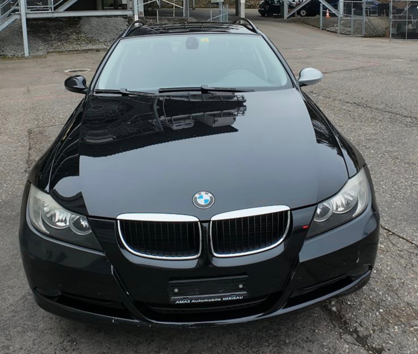 BMW 318i Touring Steptronic