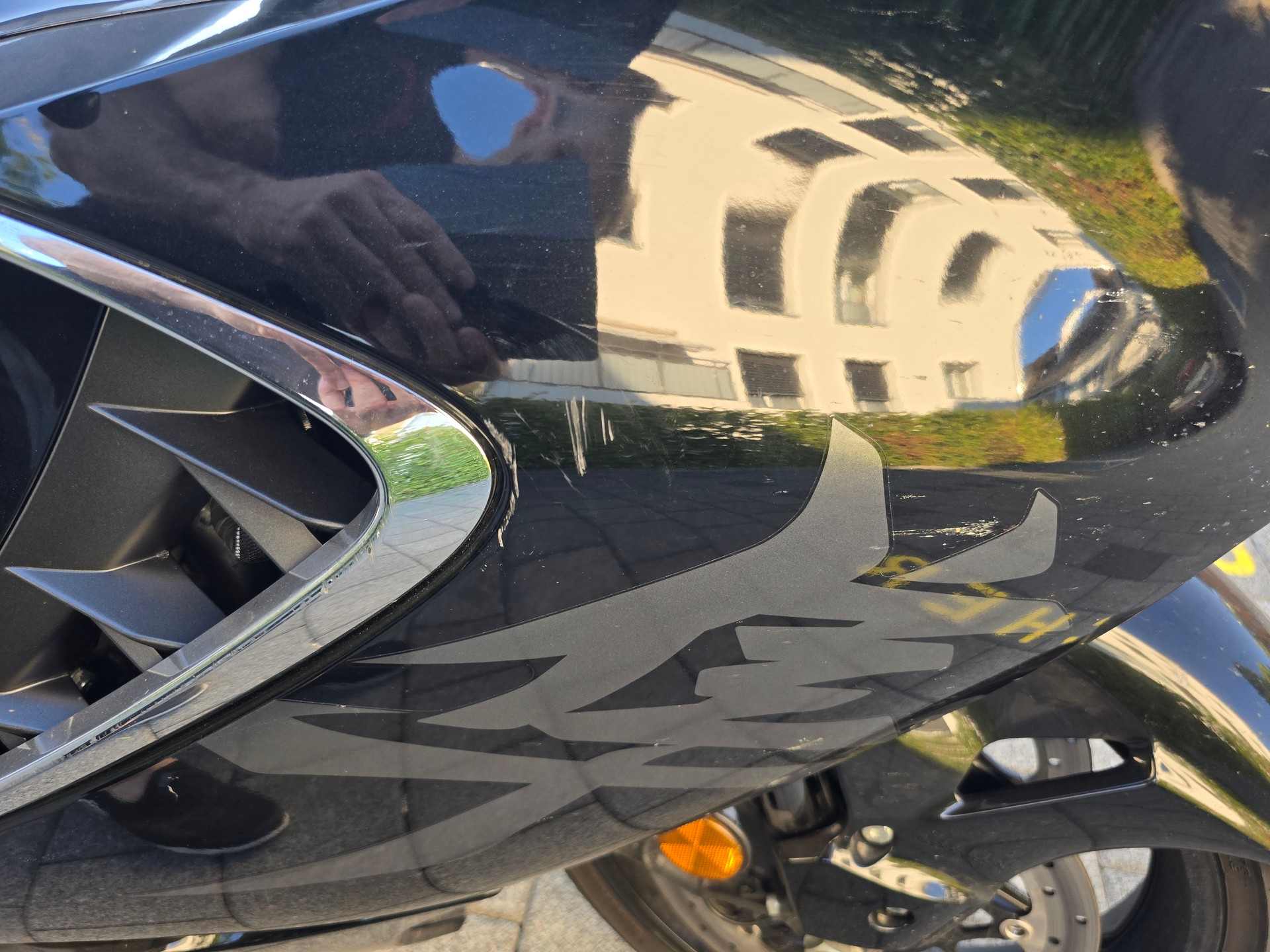 SUZUKI GSX 1300 RR Hayabusa-image-8