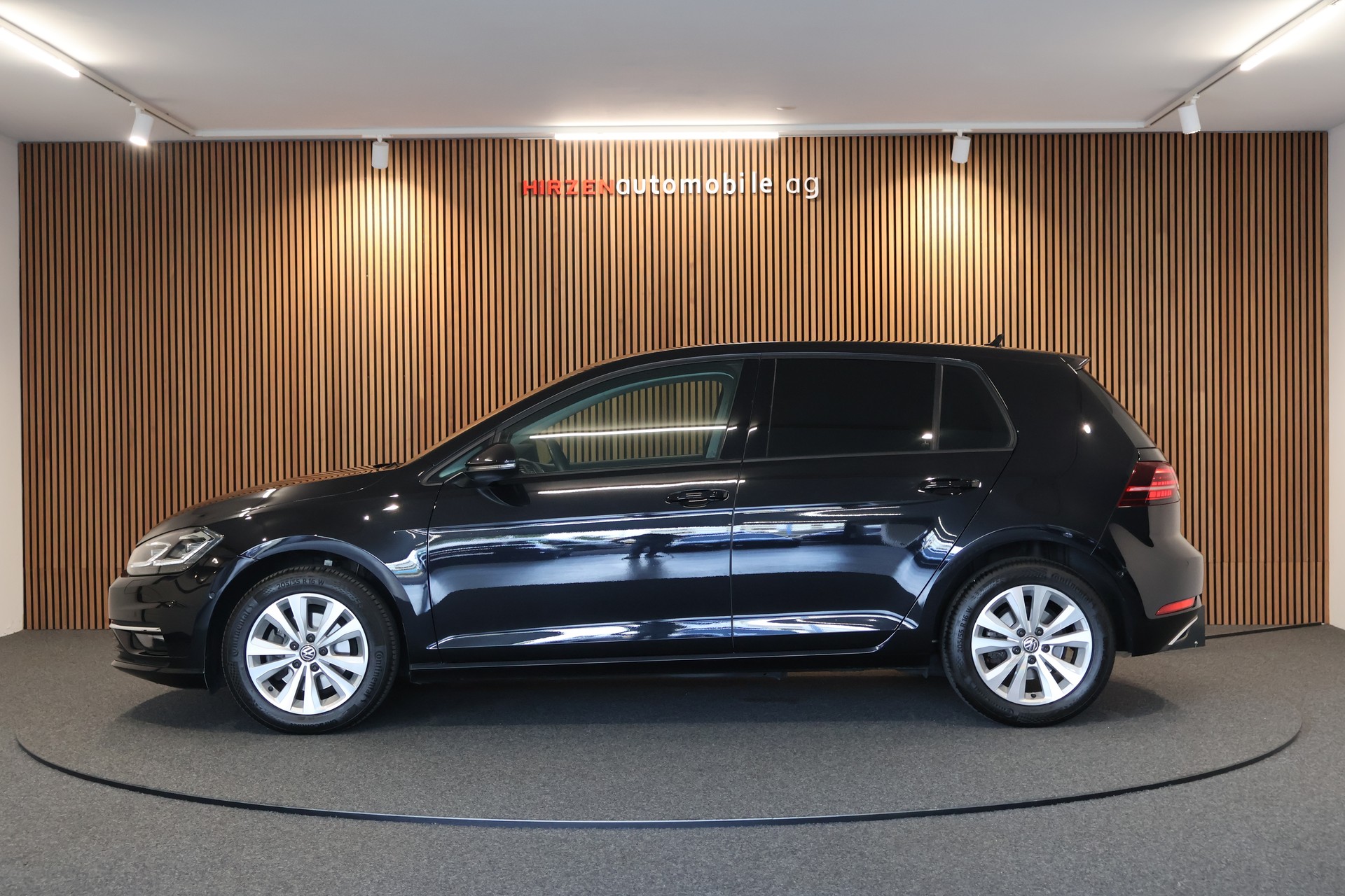 VW Golf 1.5 TSI EVO Comfortline DSG-showroom-element-1