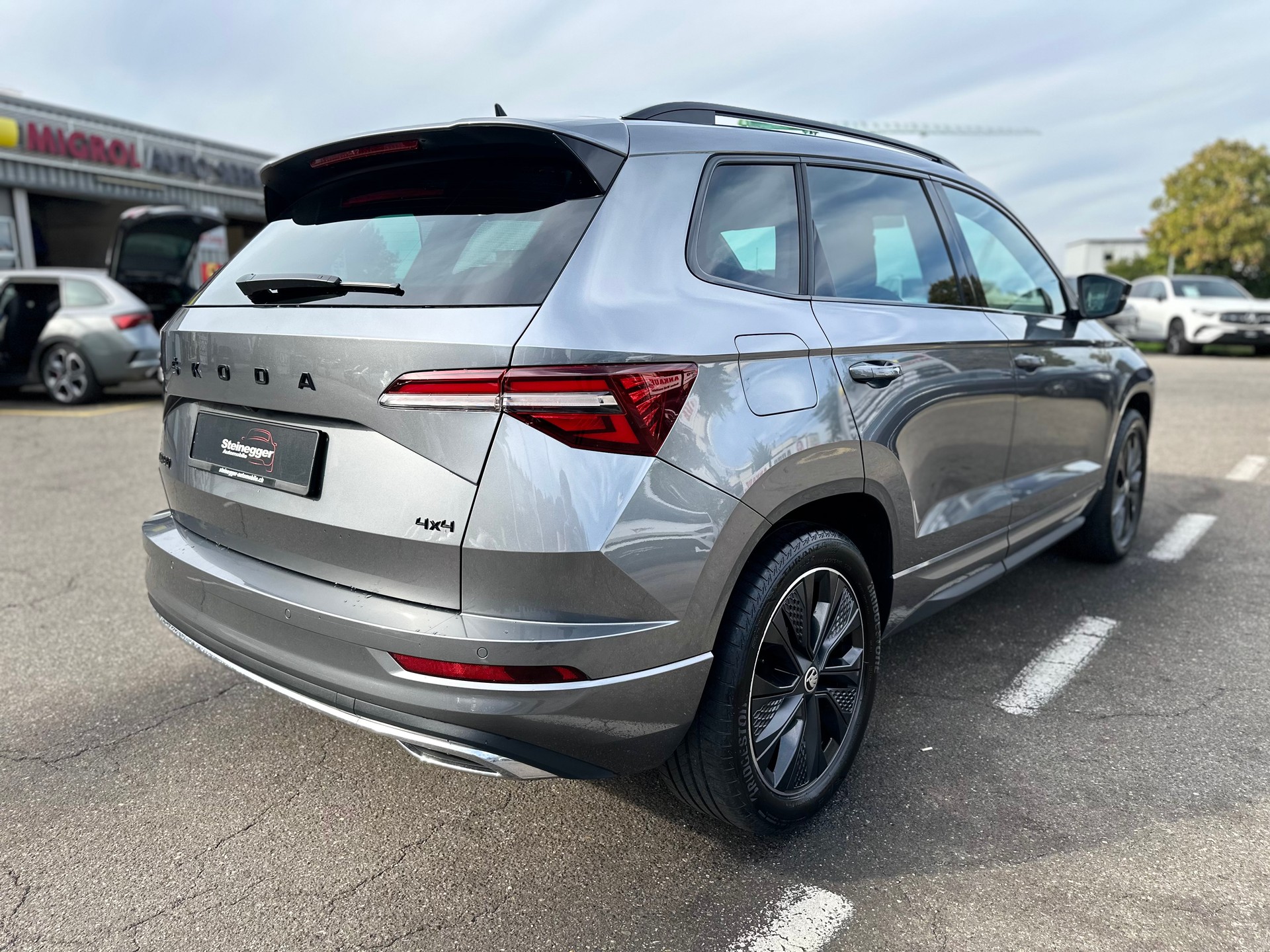 SKODA Karoq 2.0 TSI SportLine 4x4 DSG-image-10