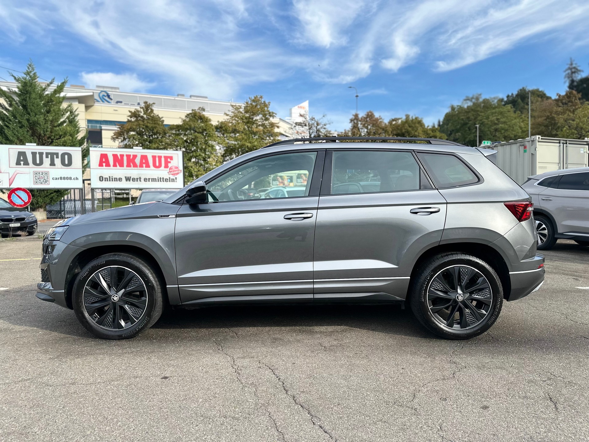 SKODA Karoq 2.0 TSI SportLine 4x4 DSG-image-6
