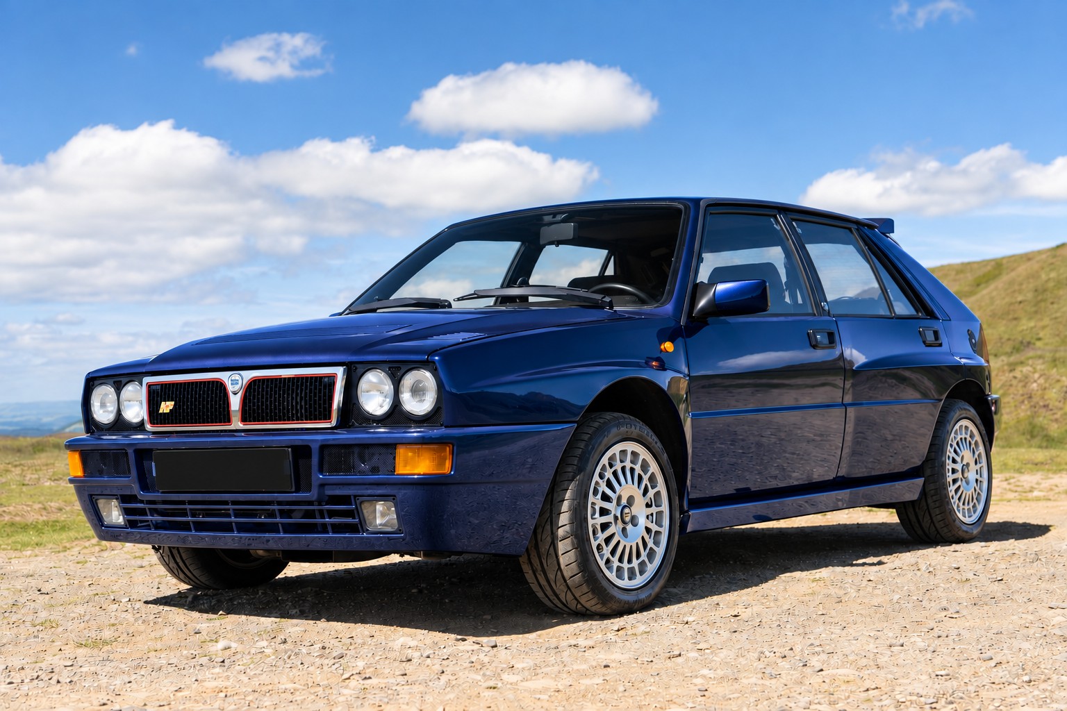 LANCIA Lancia Delta HF Integrale – Blu Madras | Ikone des Rallyesports