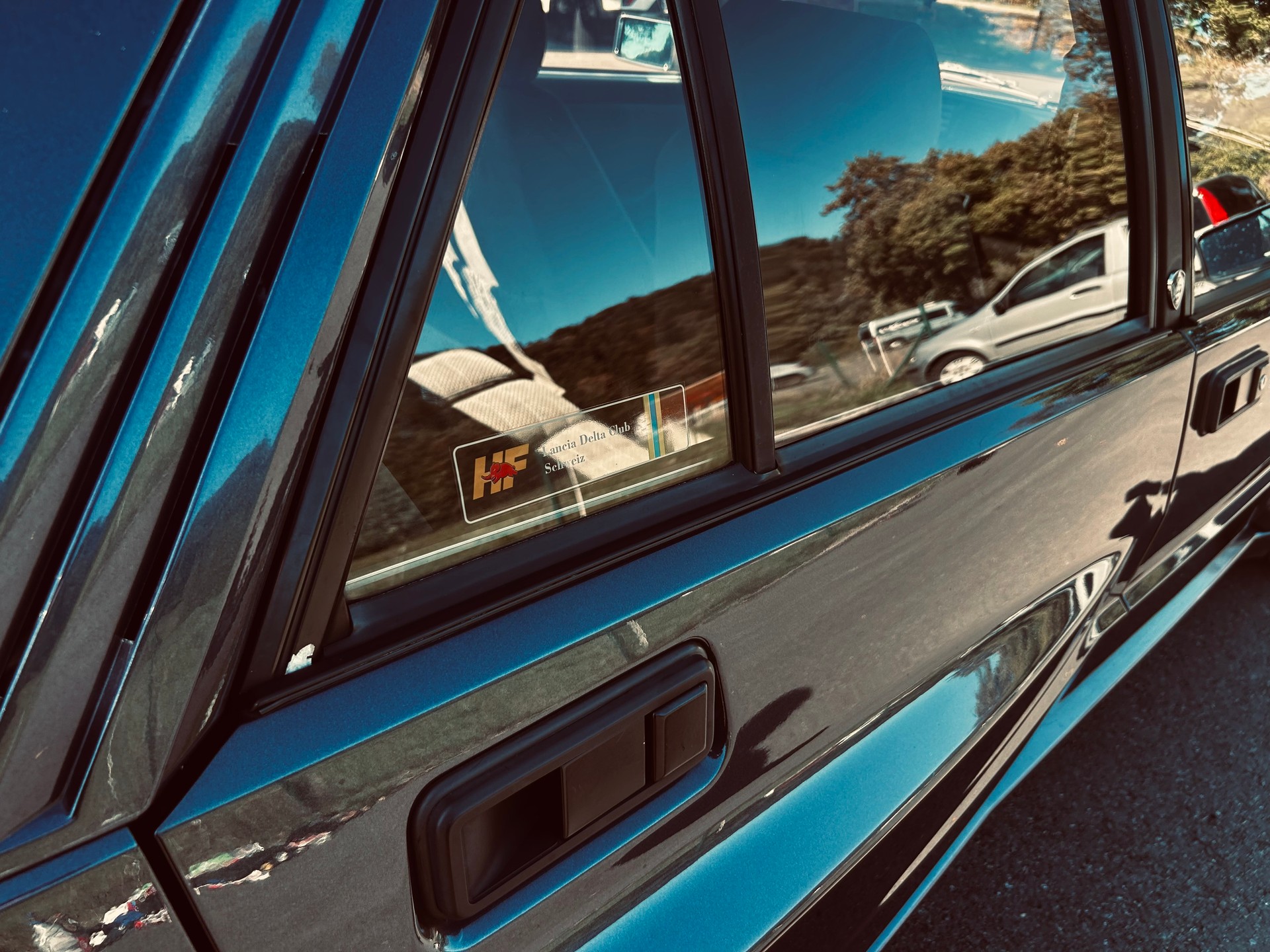 LANCIA Lancia Delta HF Integrale – Blu Madras | Ikone des Rallyesports-image-17