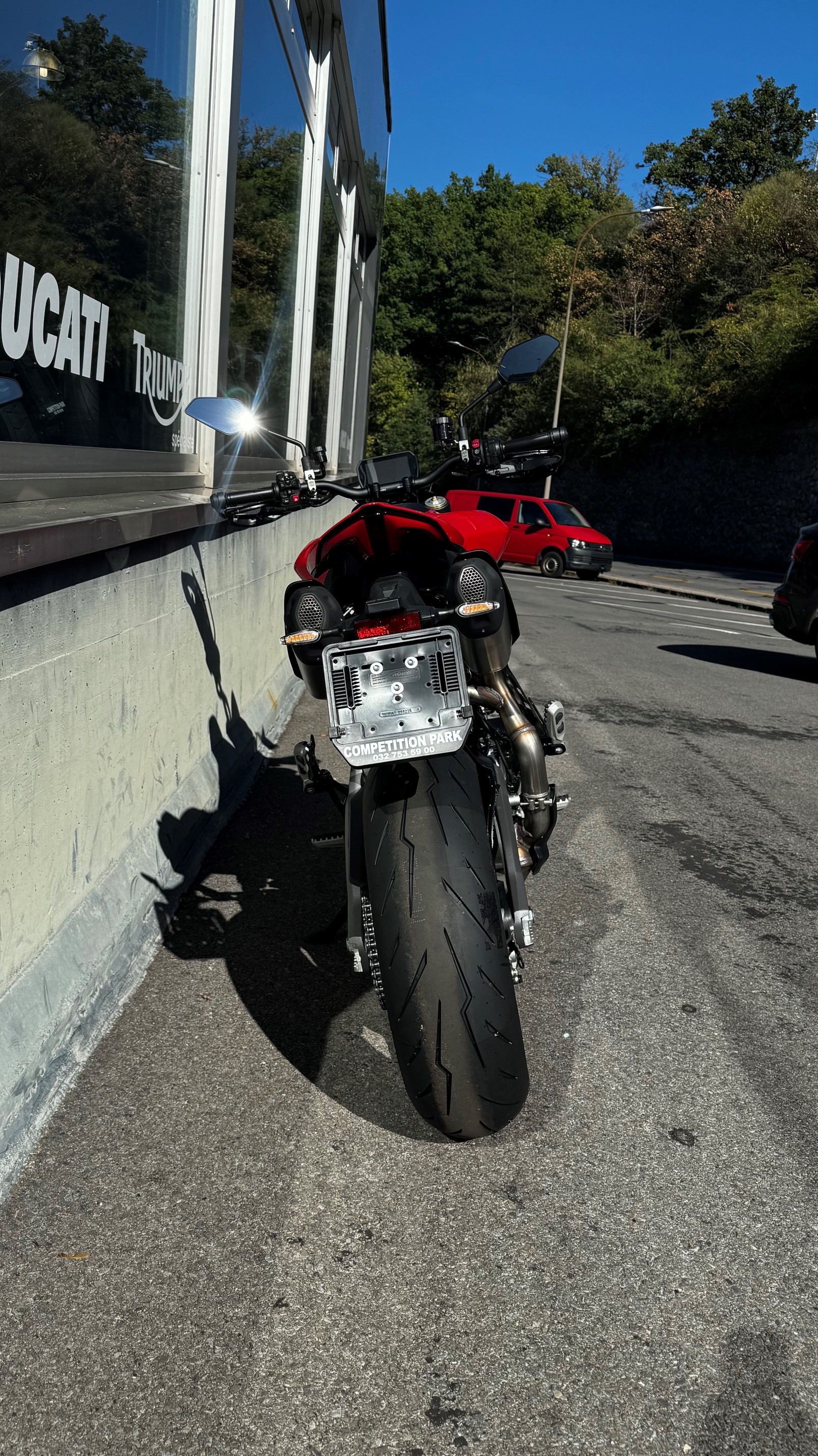 DUCATI Hypermotard V2 (35kW)-image-4