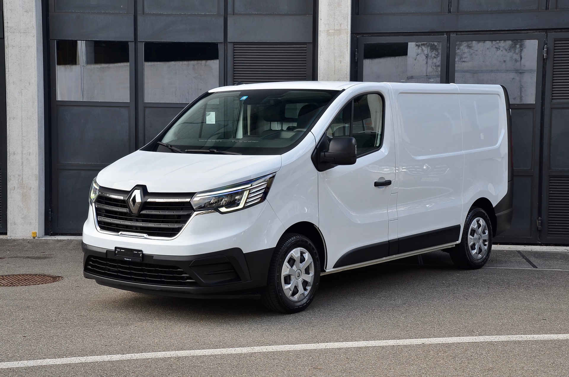 RENAULT Trafic Kaw. 2.8 t L1 H1 2.0 dCi Blue 110 Advance
