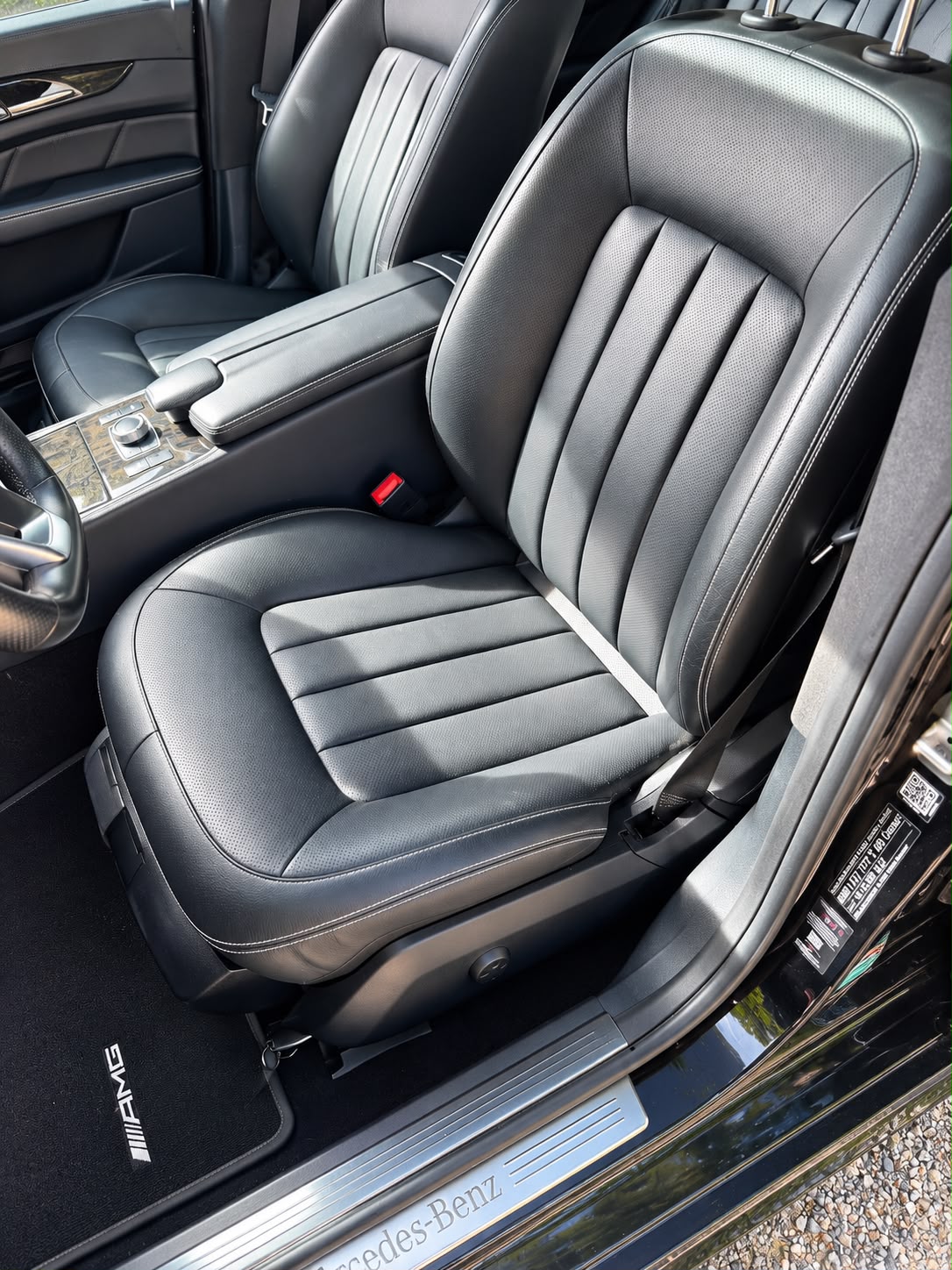 MERCEDES-BENZ CLS Shooting Brake 350 BlueTEC 4Matic 7G-Tronic-showroom-element-3
