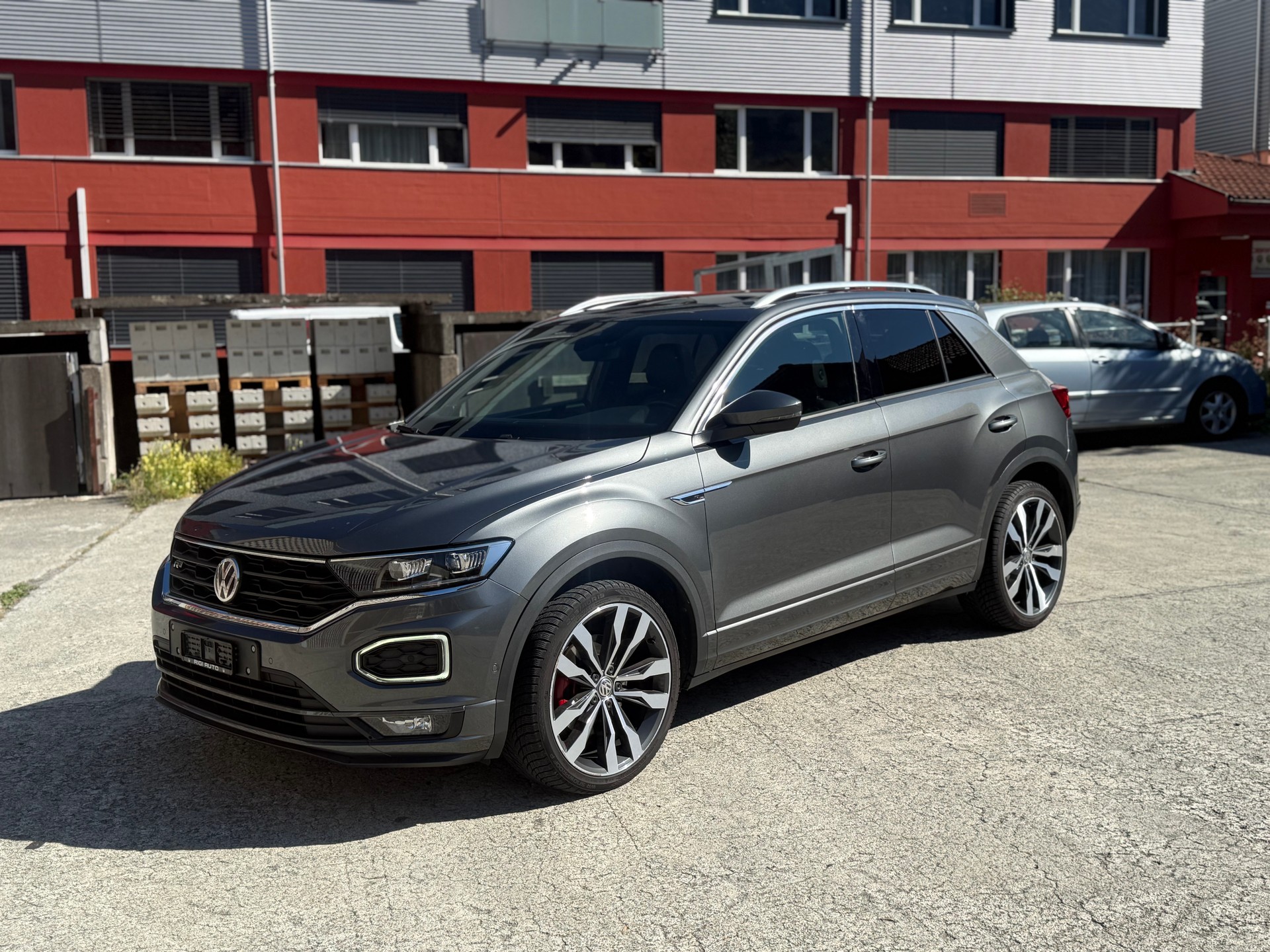 VW T-Roc 2.0 TSI Sport DSG 4Motion-showroom-element-1