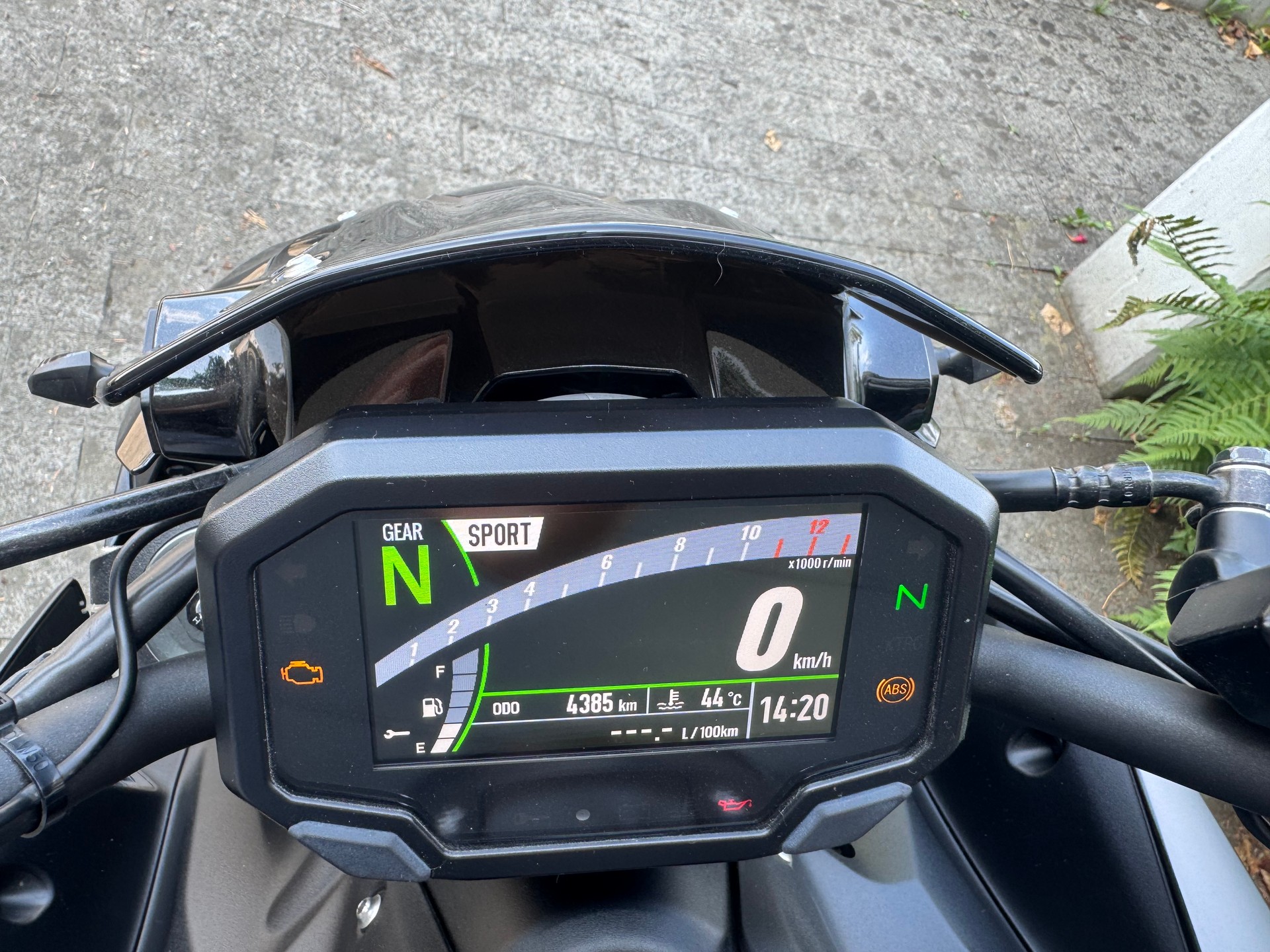 KAWASAKI Z 900 (35kW)-image-4