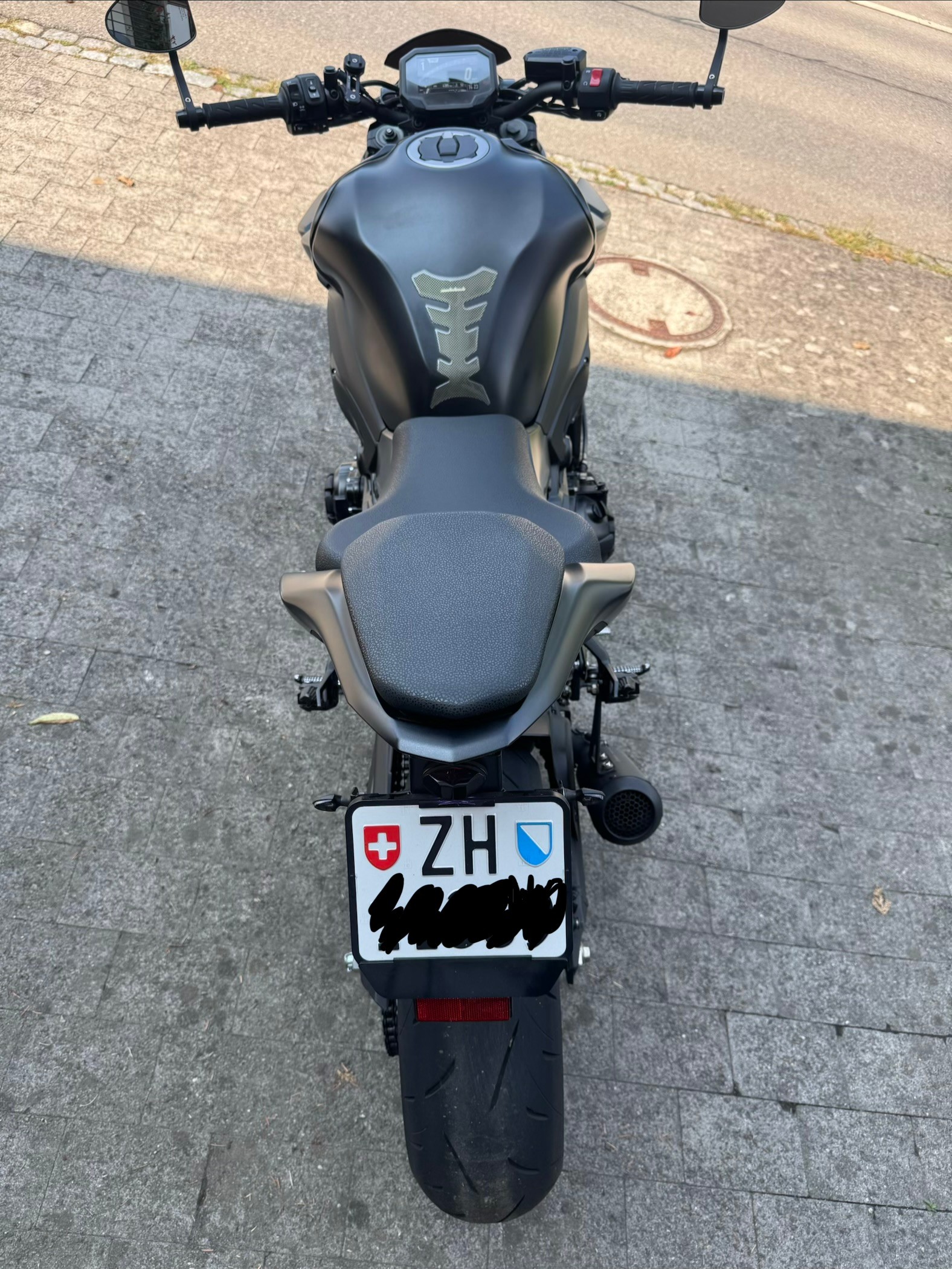 KAWASAKI Z 900 (35kW)-image-3
