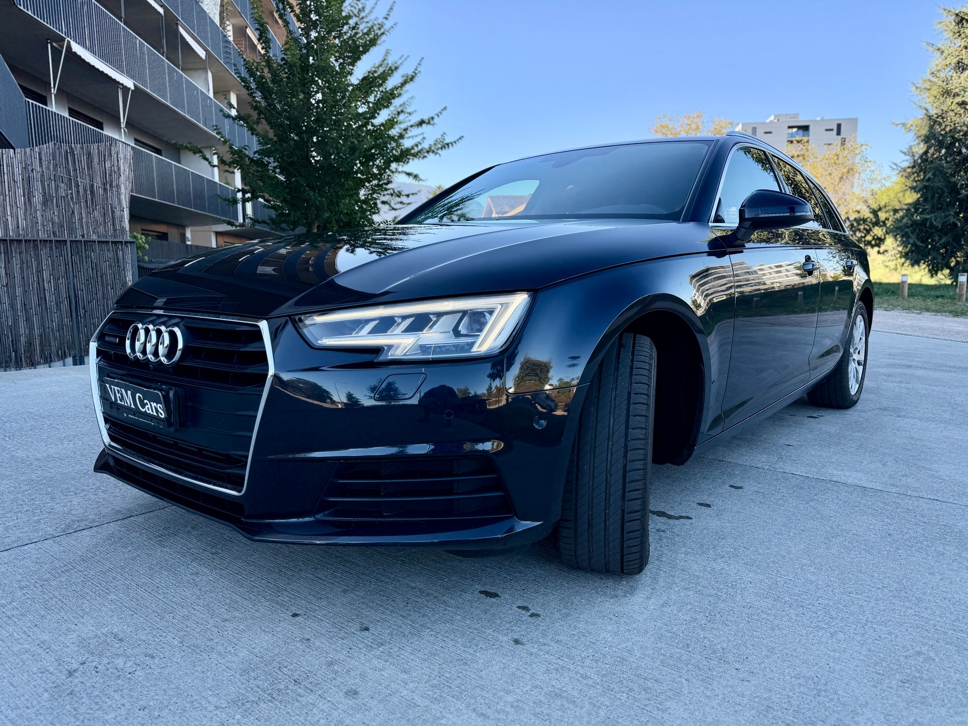 AUDI A4 Avant 3.0 TDI Design quattro tiptronic