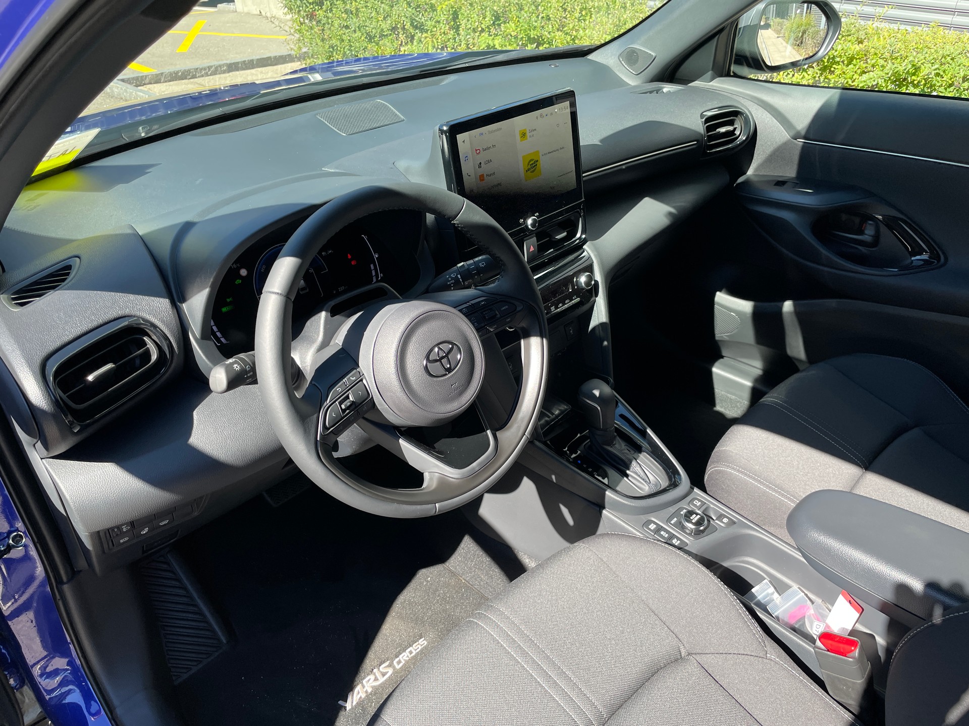 TOYOTA Yaris Cross 1.5 Trend AWDi e-CVT-image-8