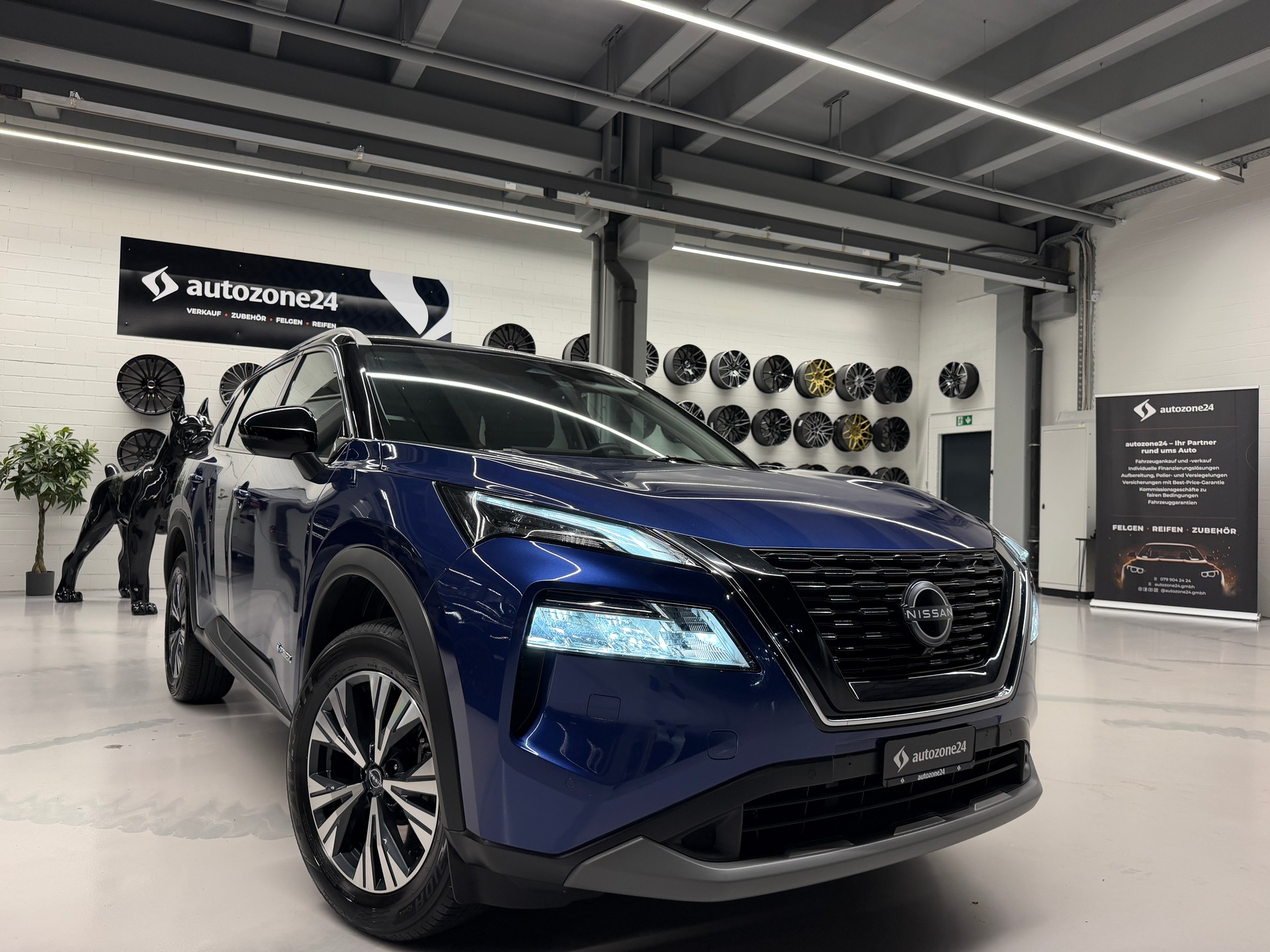 NISSAN X-Trail 1.5 VC-T Tekna+ e-4orce *Werksgarantie bis 09.12.2027*Frisch ab Nissan Service*-showroom-element-1
