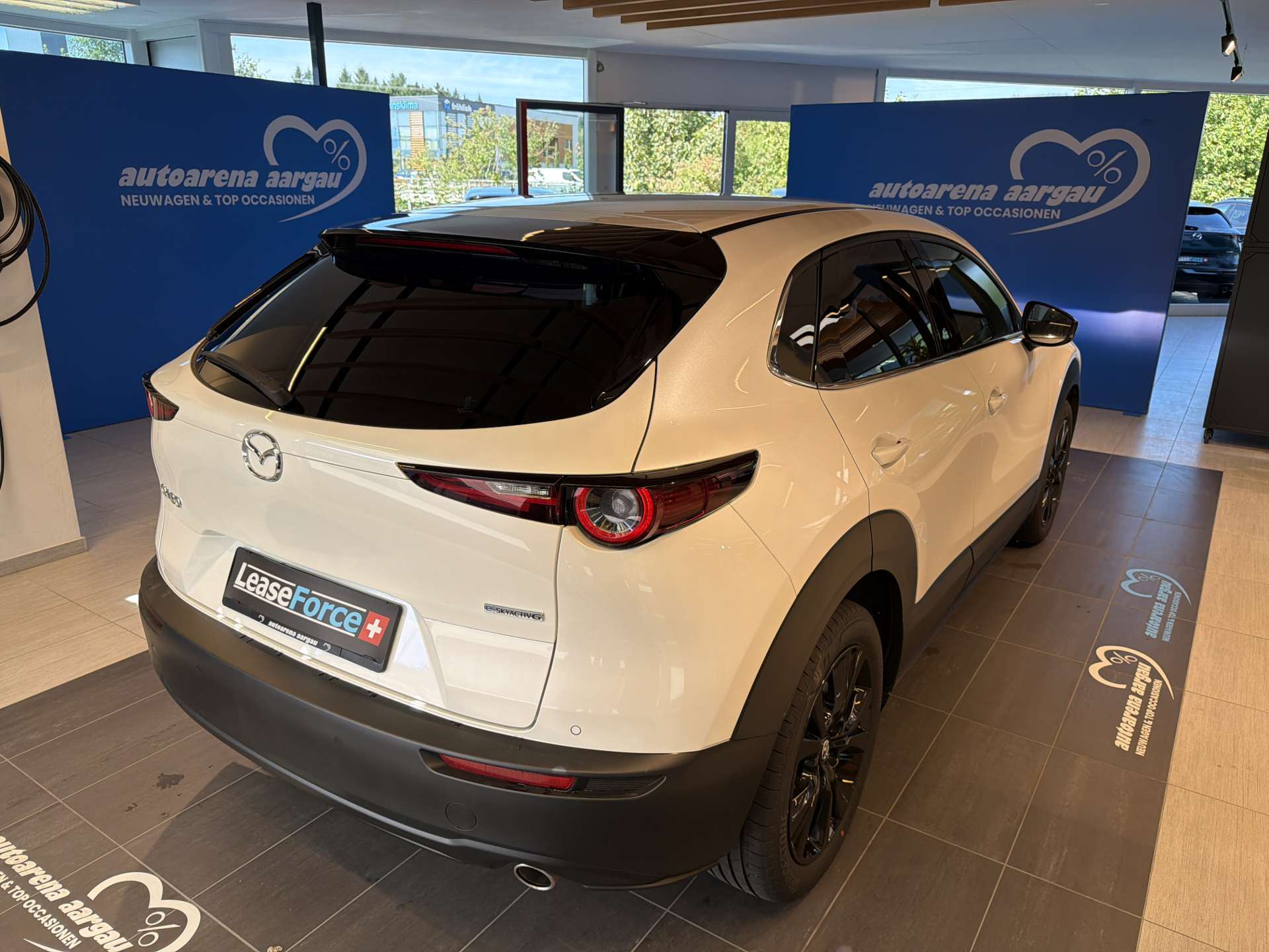 MAZDA CX-30 SKYACTIV-G 140 MHEV Nagisa Automat-showroom-element-2