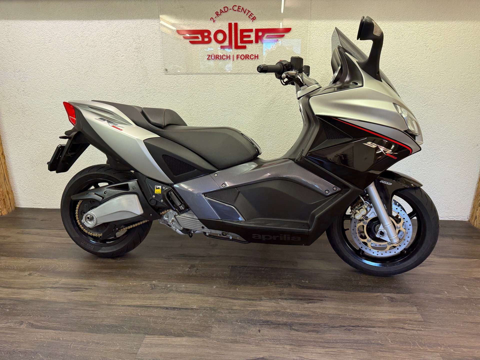 APRILIA SRV 850 ABS / TC-image-1