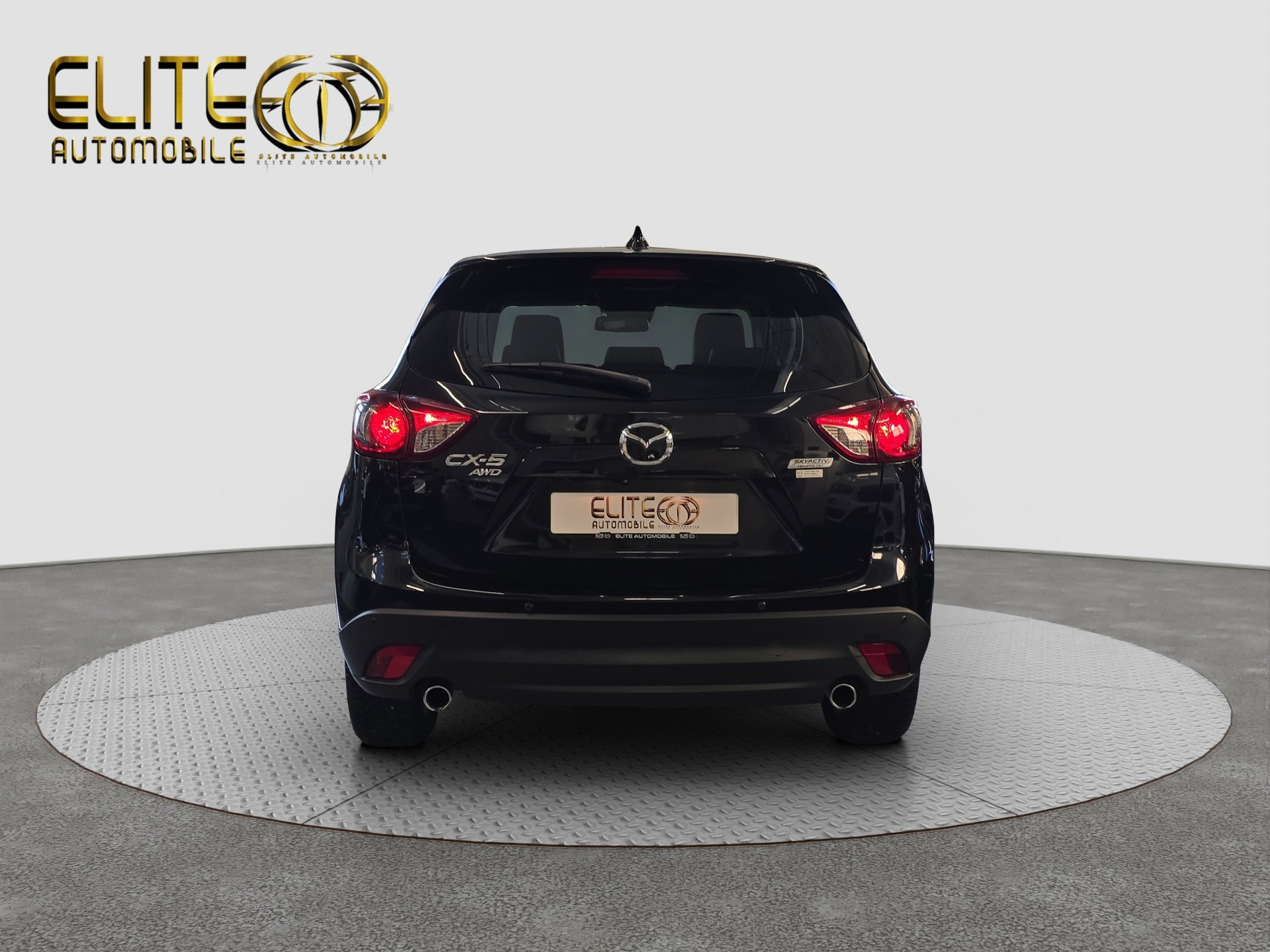 MAZDA CX-5 2.2 D HP Revolution AWD Automatic-image-6