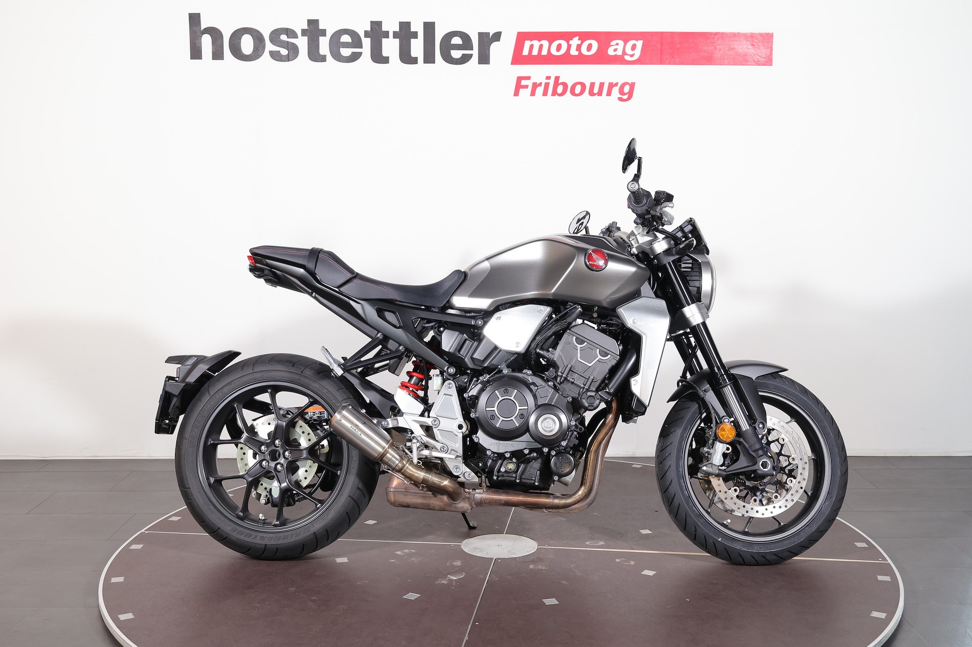 HONDA CB 1000 R-image-1
