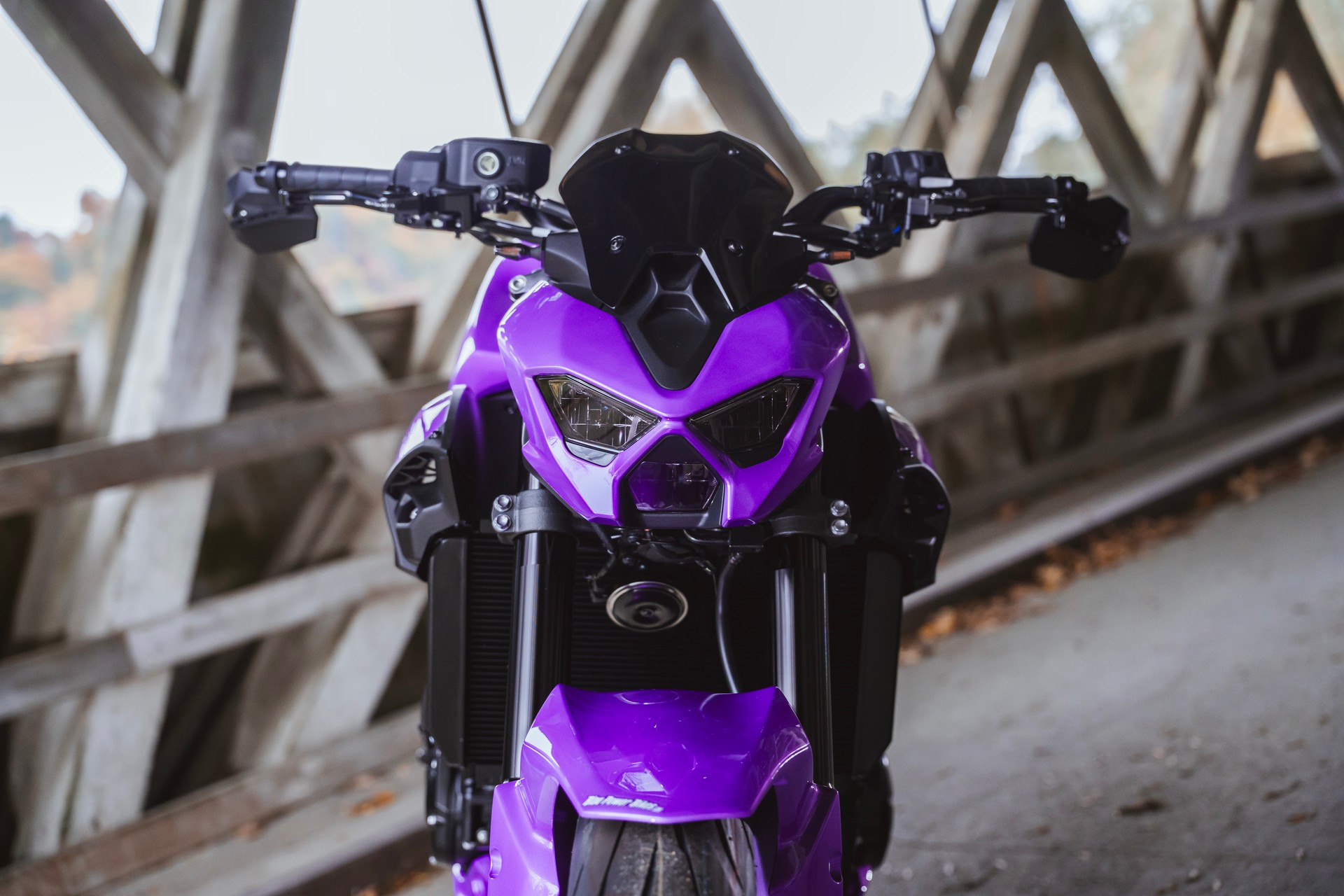 KAWASAKI Z 900 (70kW) MY27 - Sonderumbau violett-image-5
